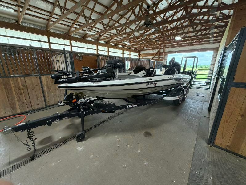 2021 Triton TRX 21 Patriot