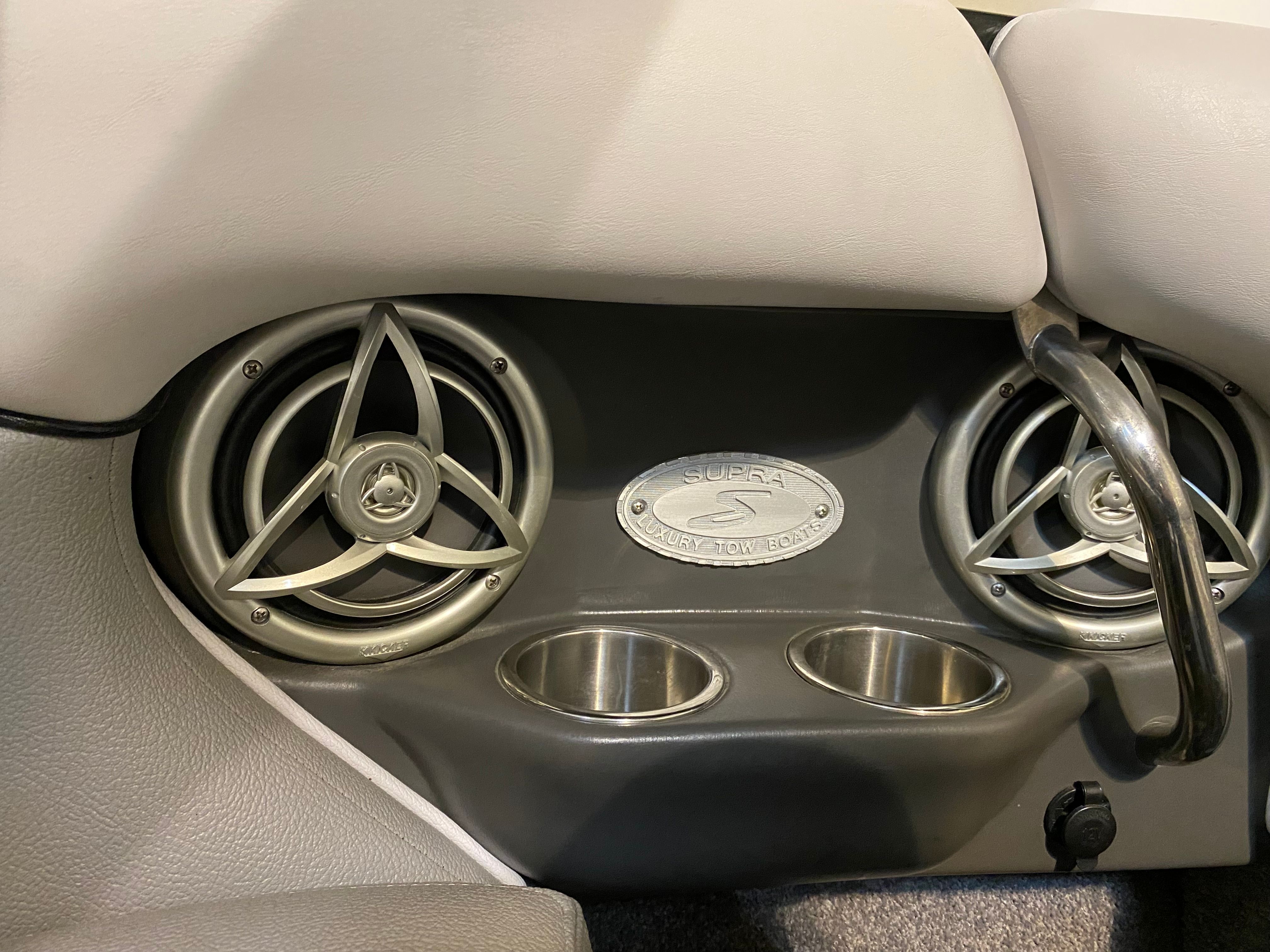 2008 Supra Launch 22 SSV - 60