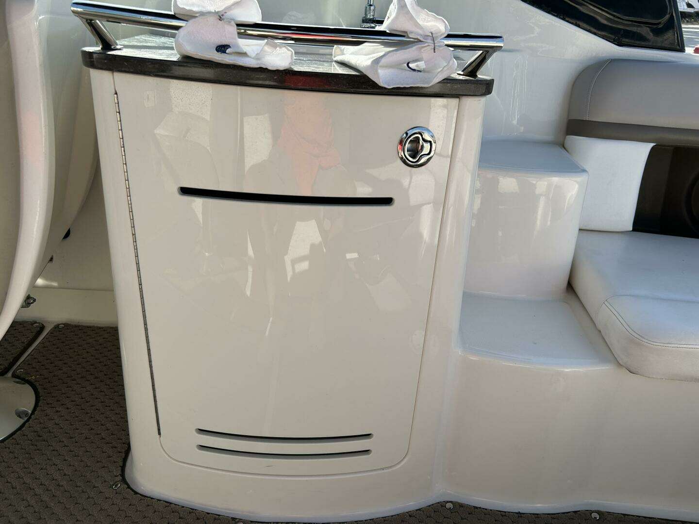 2013 Sea Ray 270 SLX - Image 28