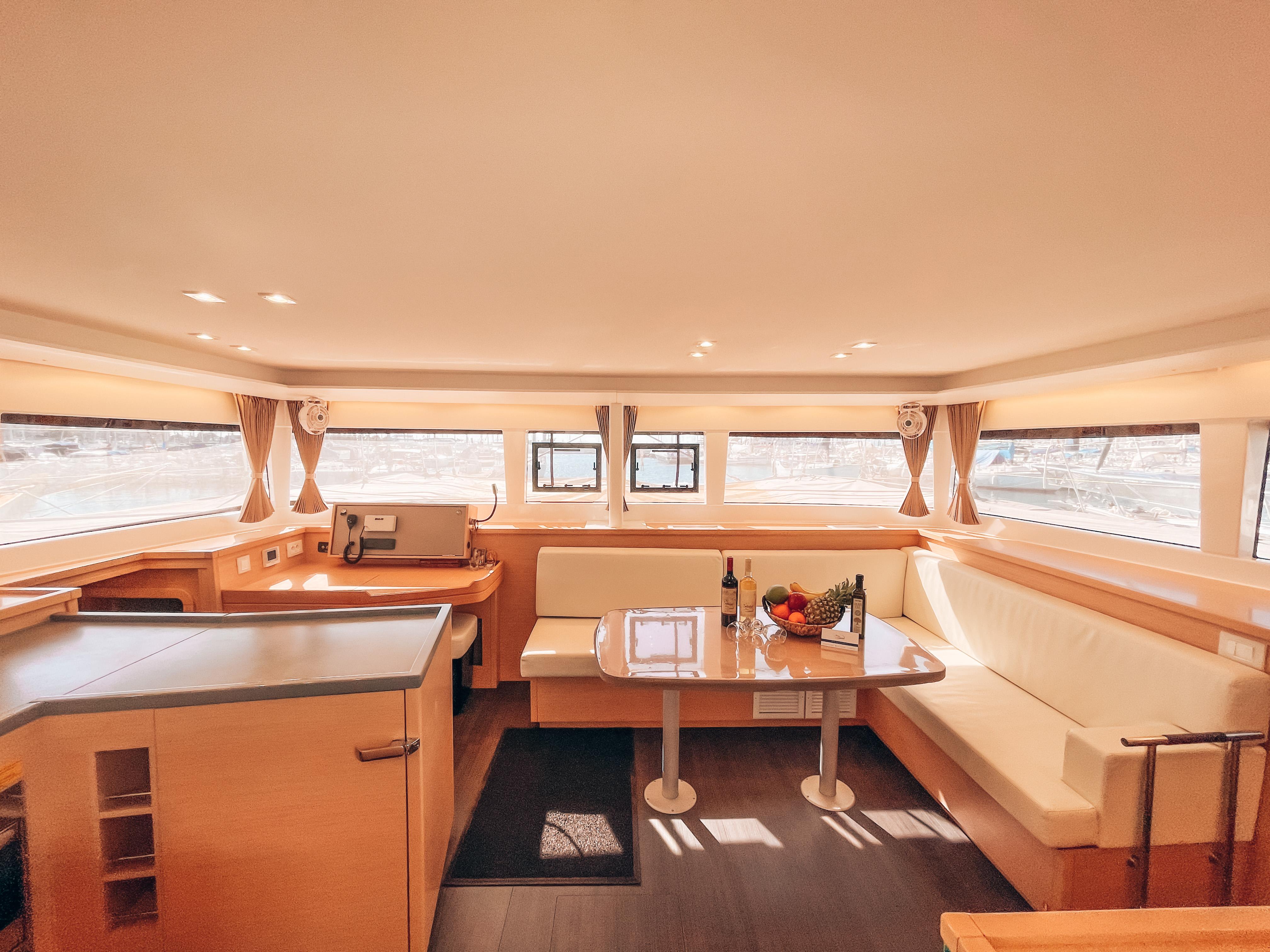 2019 Lagoon 450 S