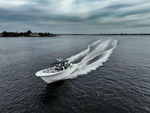 2027 Tidewater 320 CC Adventure