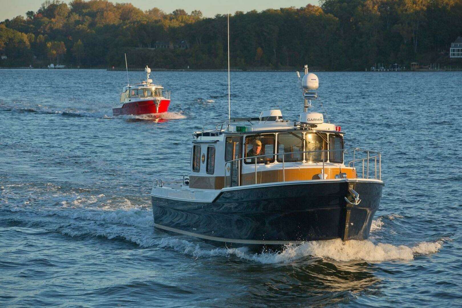 2026 Ranger Tugs R-31 Sedan Luxury Edition - Image 12
