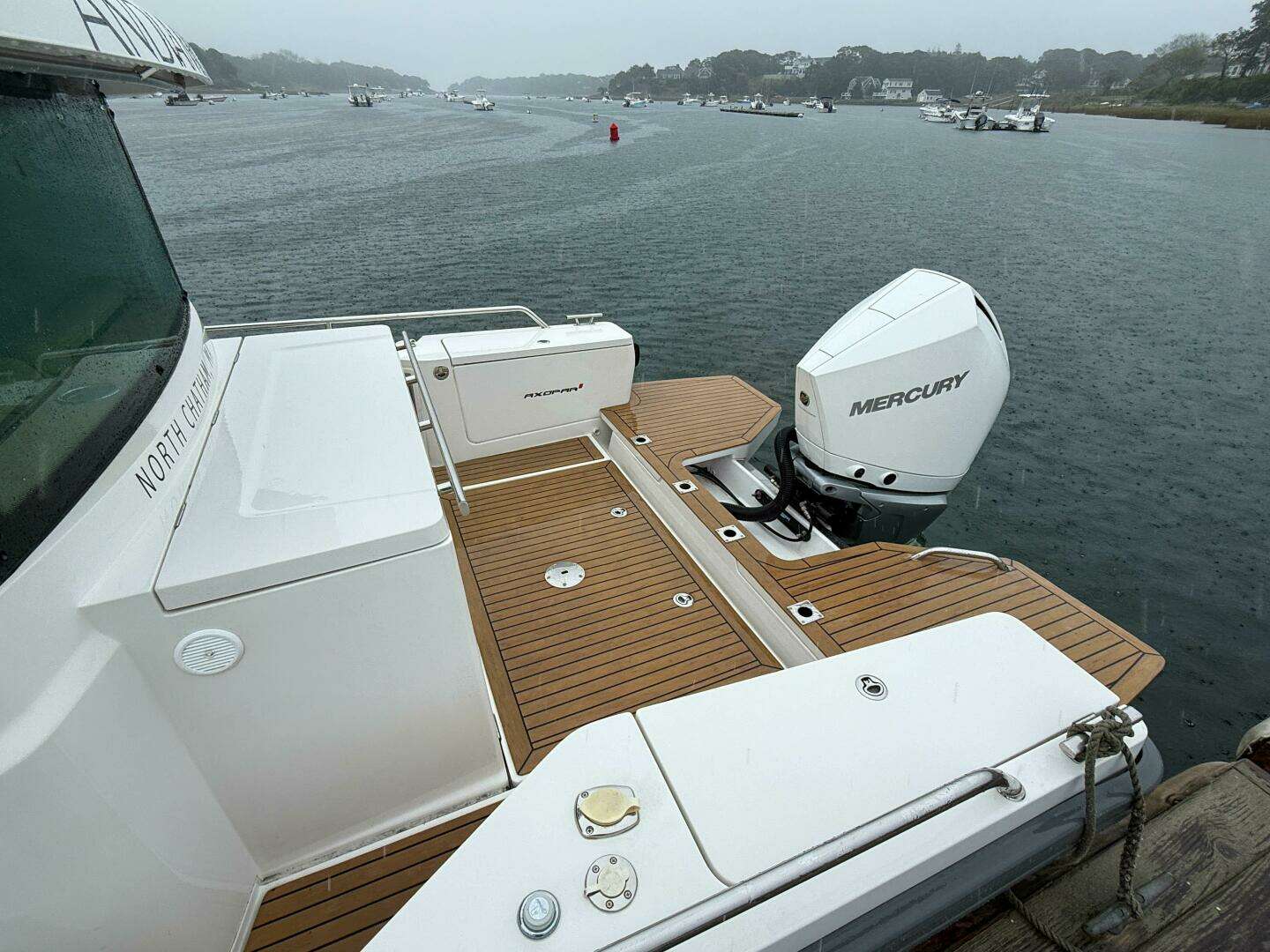 2020 Axopar 28 Cabin w/Wet Bar - Image 3