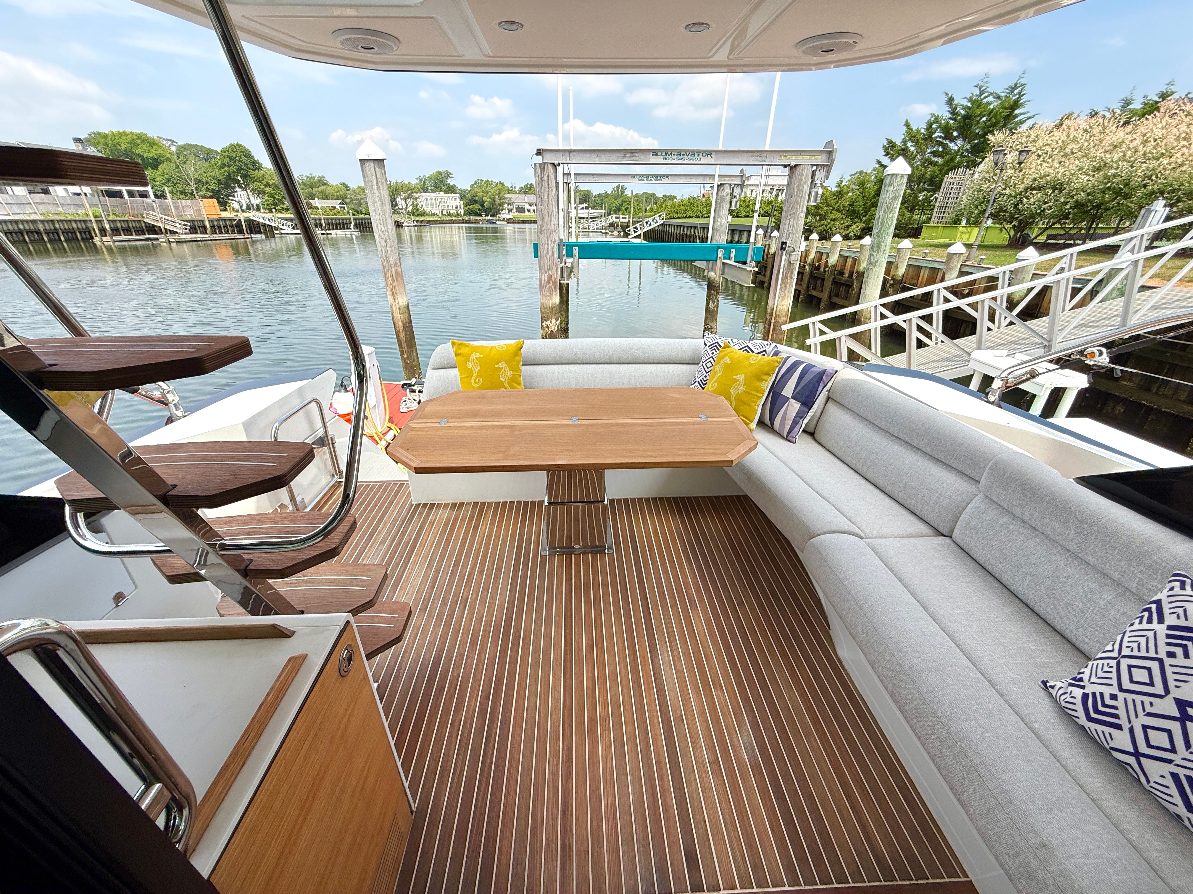 2020 Beneteau 50 Gran Turismo SportFly - 10
