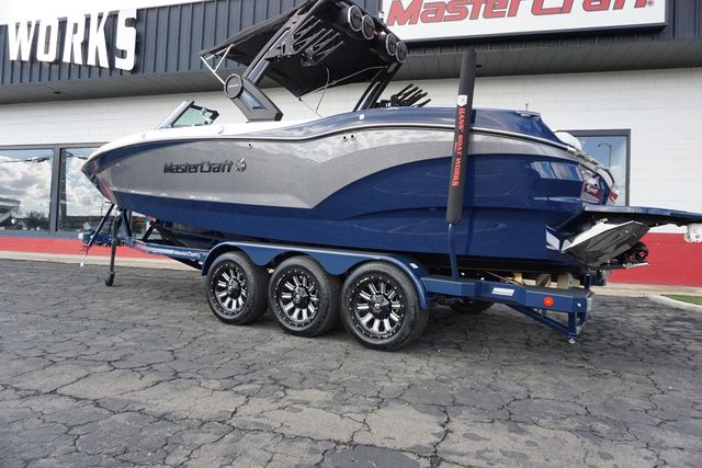 2025 MasterCraft X24 Supercharged 6.2L - 9K Rebate Eligible - 58