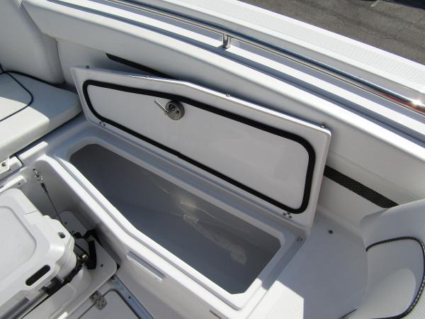 2024 Wellcraft 263 Fisherman boat storage compartment.