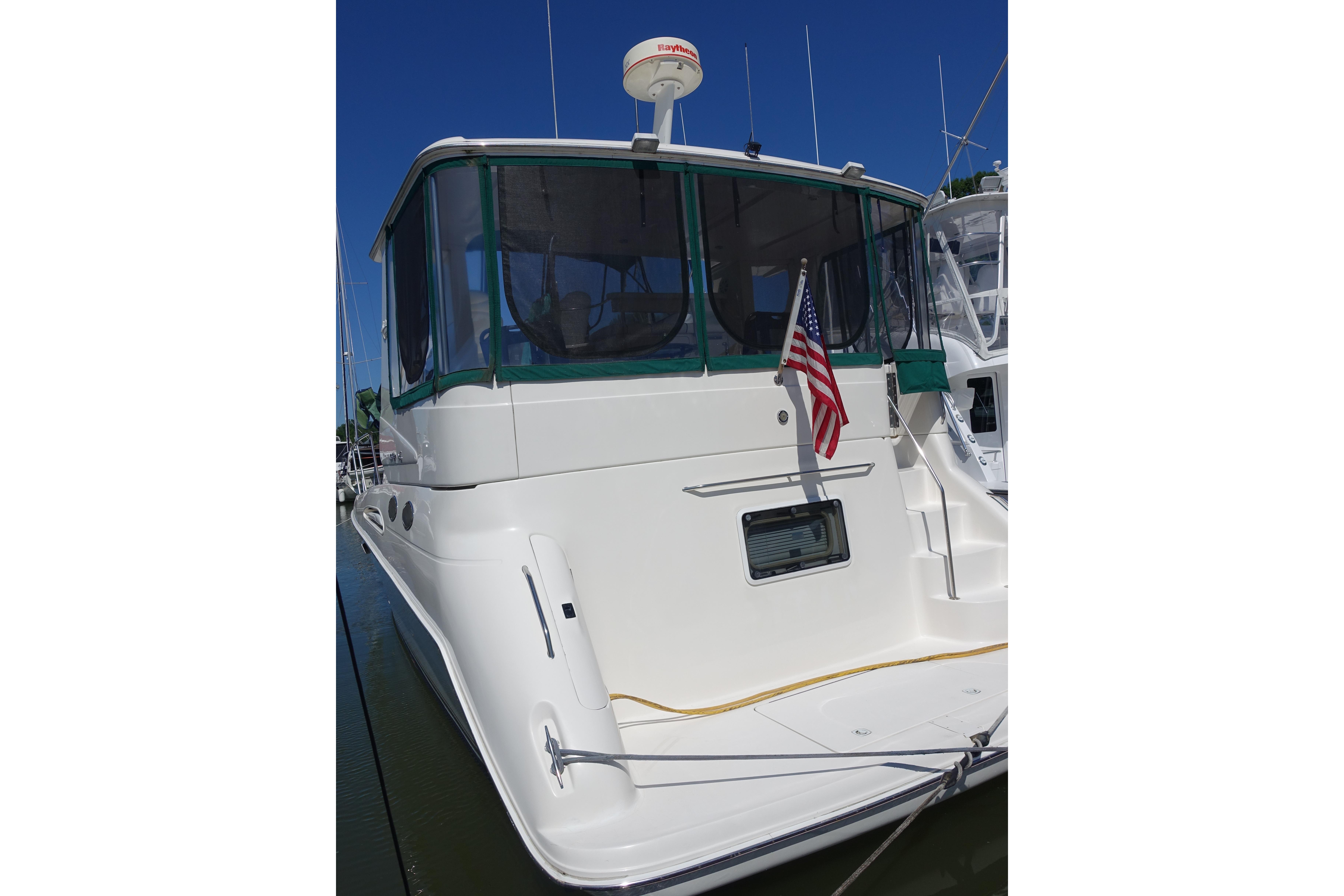 1999 Sea Ray 420 Aft Cabin