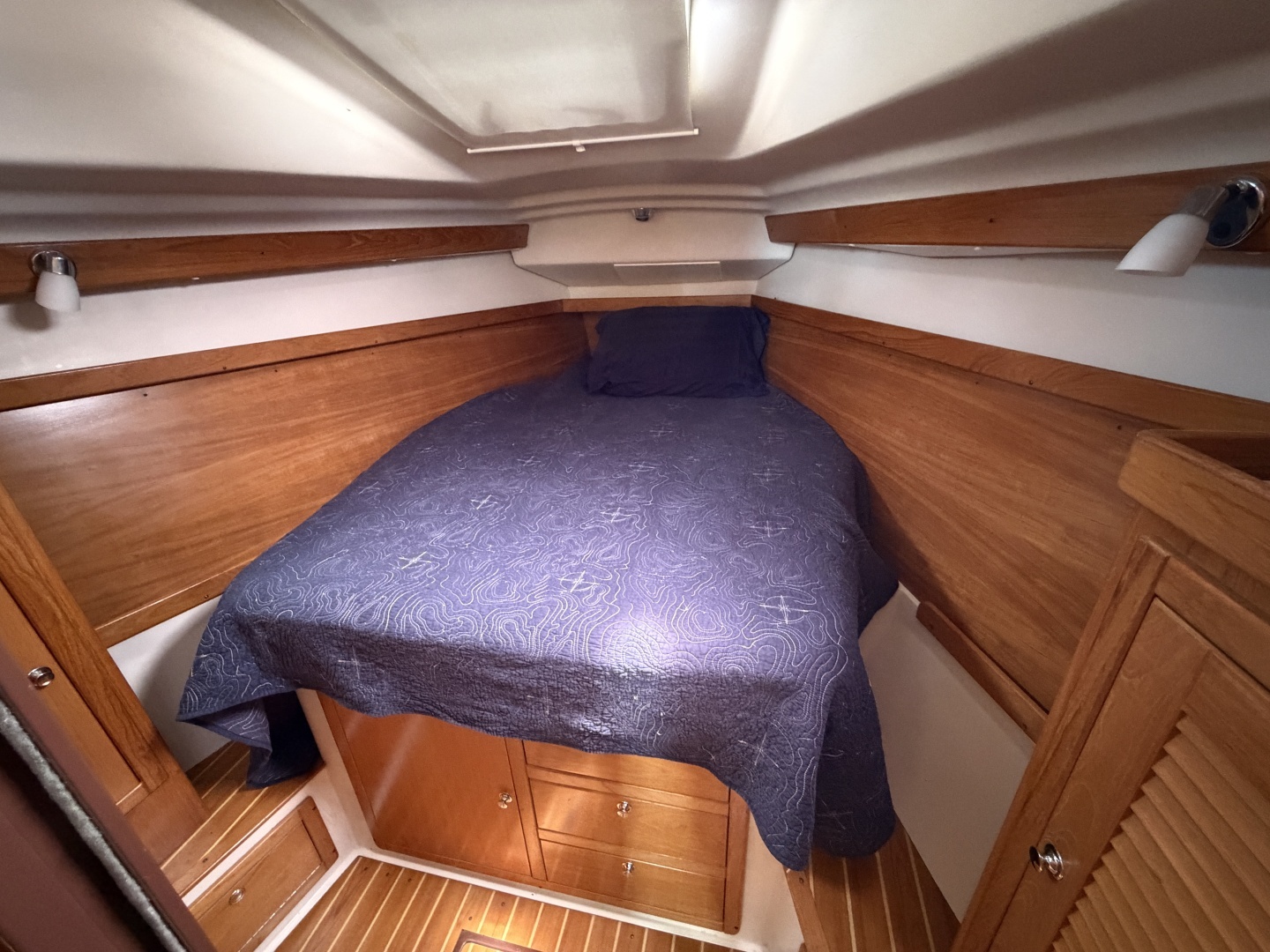 2004 Catalina Catalina 350 - Image 55