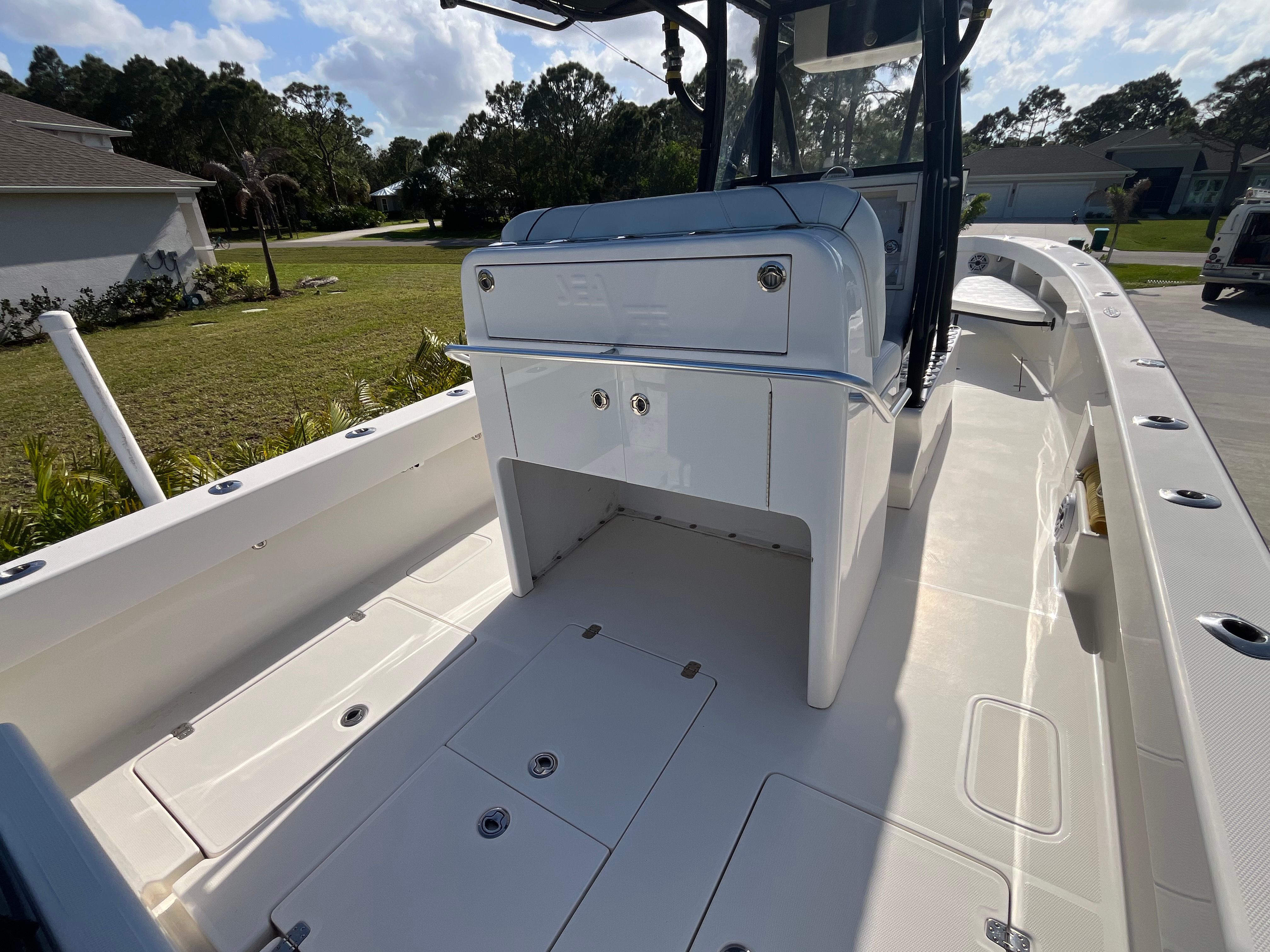2023 SeaVee 32B - 8