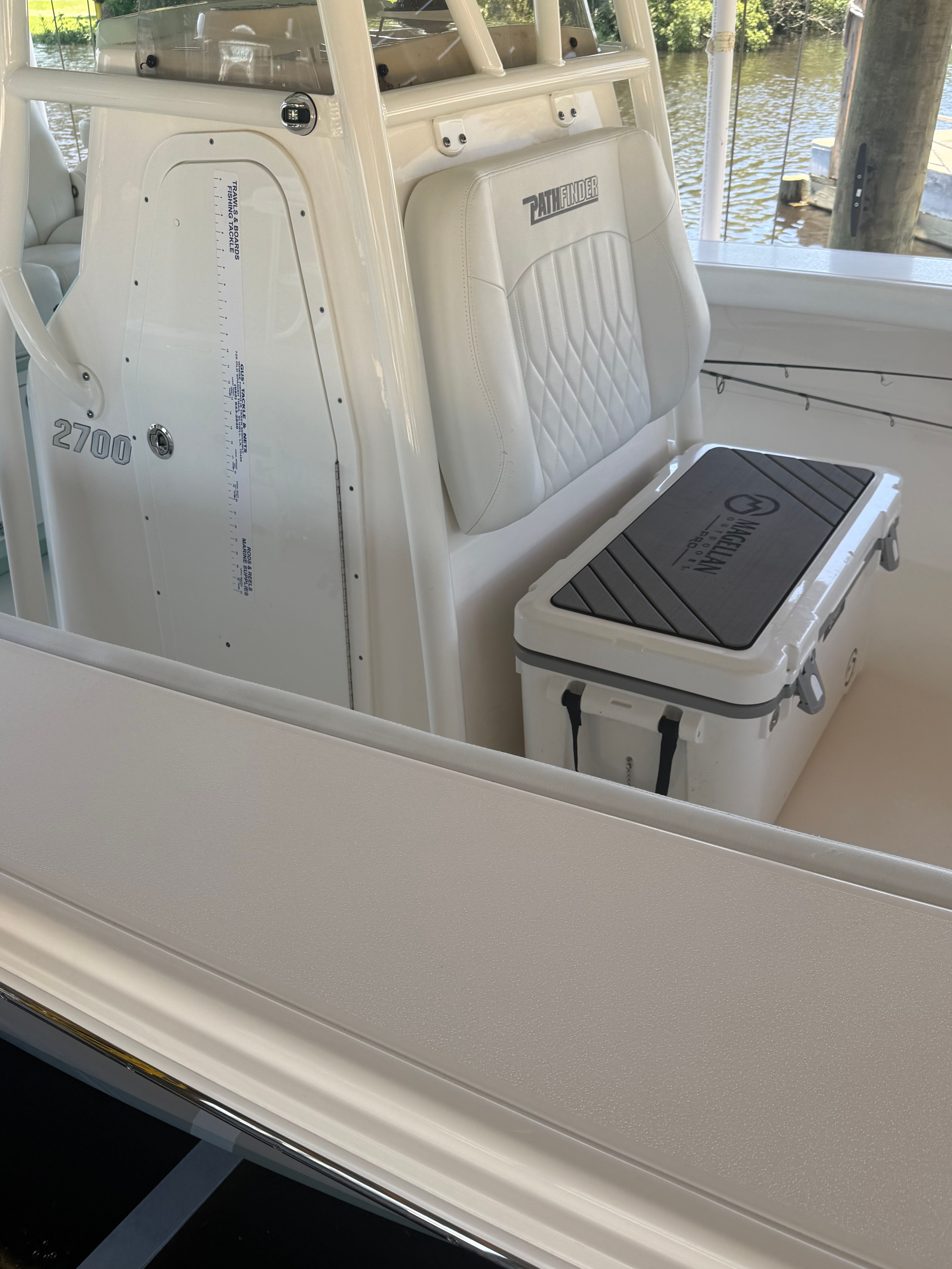 Interior view of 2024 Pathfinder 2700 Open boat.