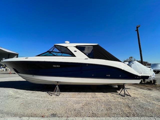 2024 Sea Ray SLX 400 Outboard