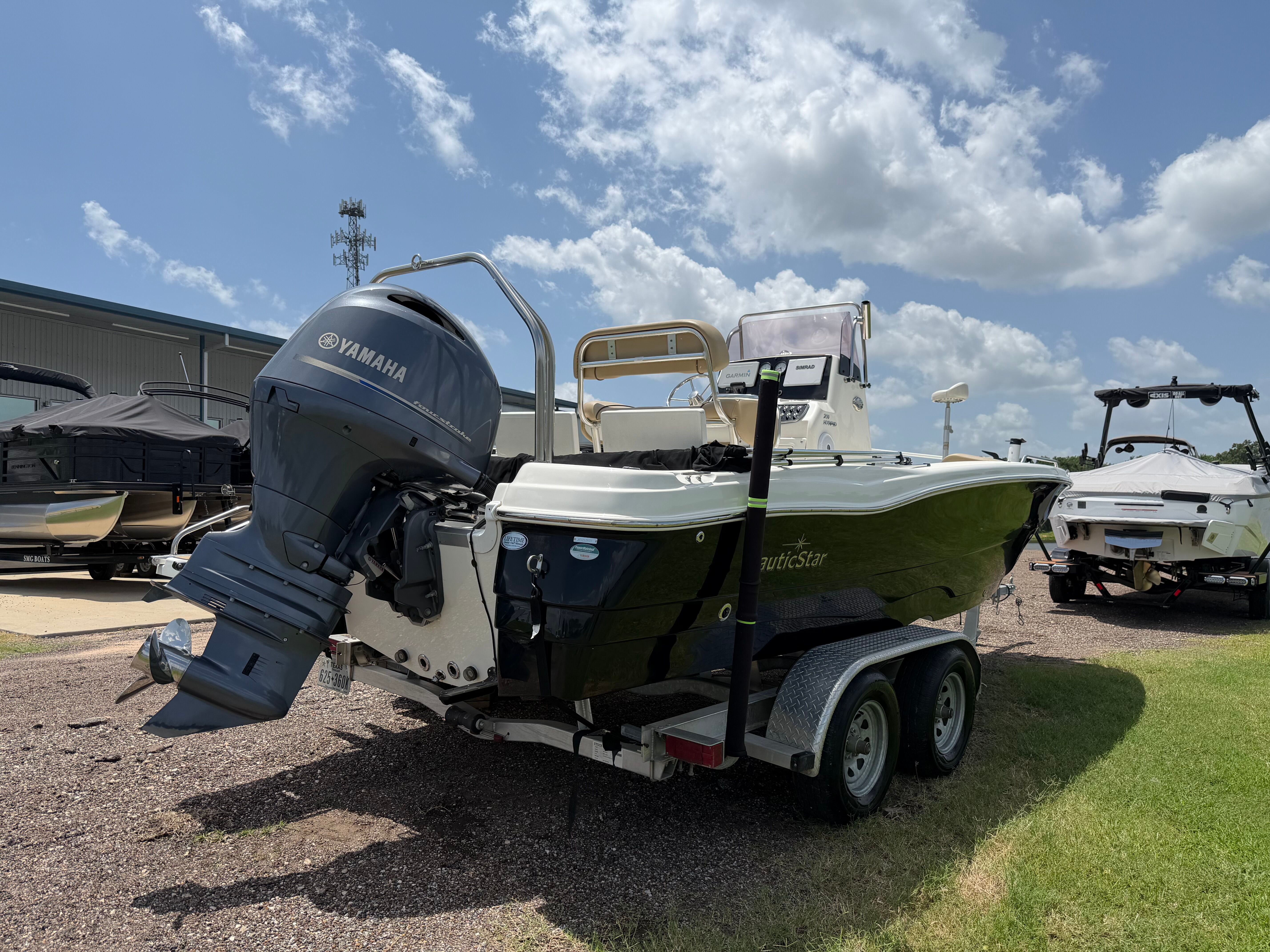 2020 NAUTICSTAR 211 HYBRID DLX - Image 6