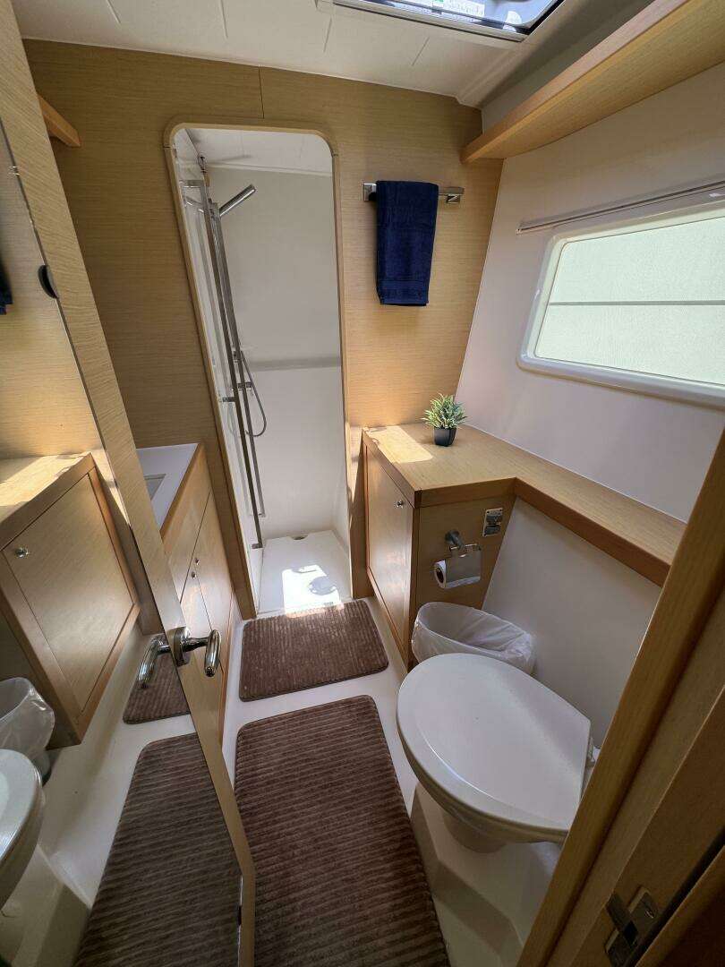 2016 Lagoon 400 S2 - Image 61