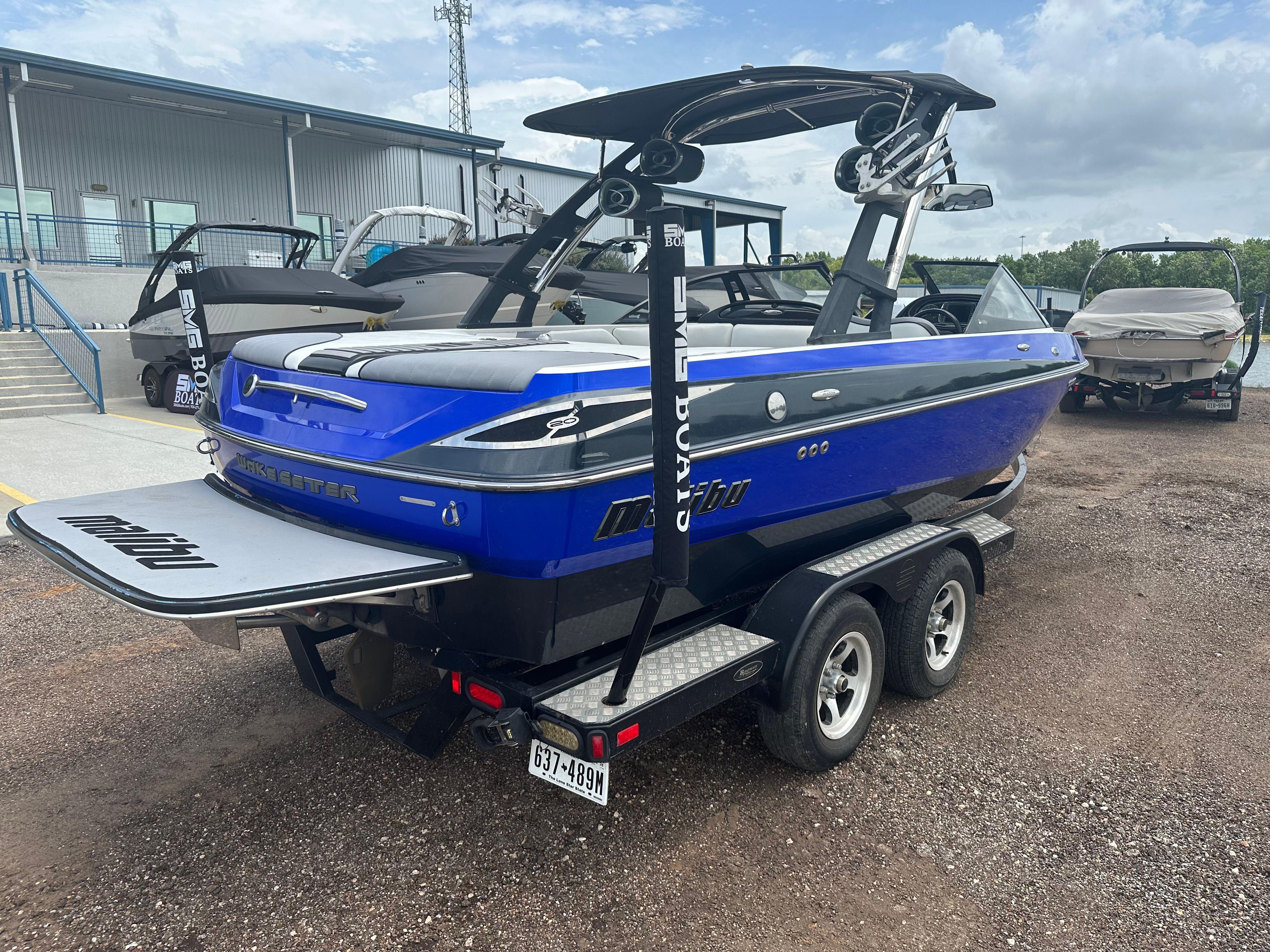 2011 MALIBU 20 VTX - Image 4