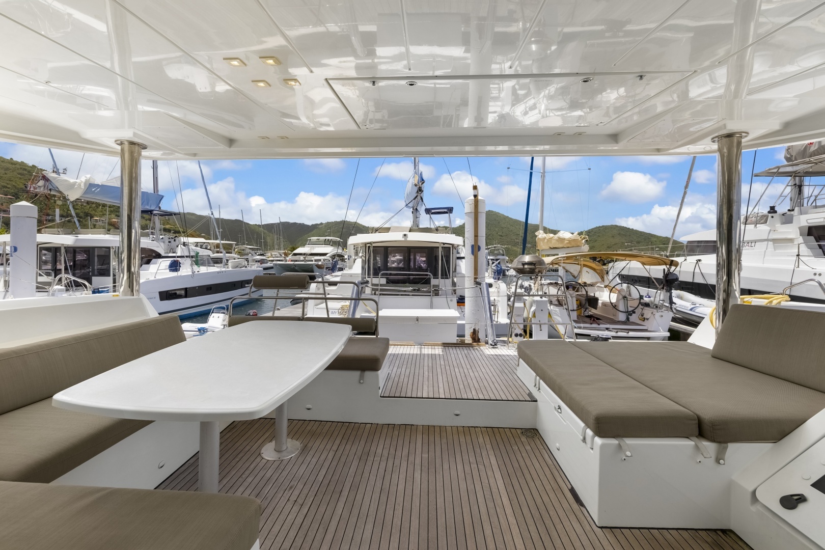 2022 Lagoon 52F - Image 20