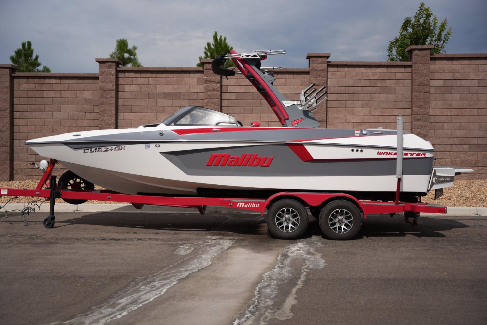 2022 Malibu Wakesetter 23 MXZ