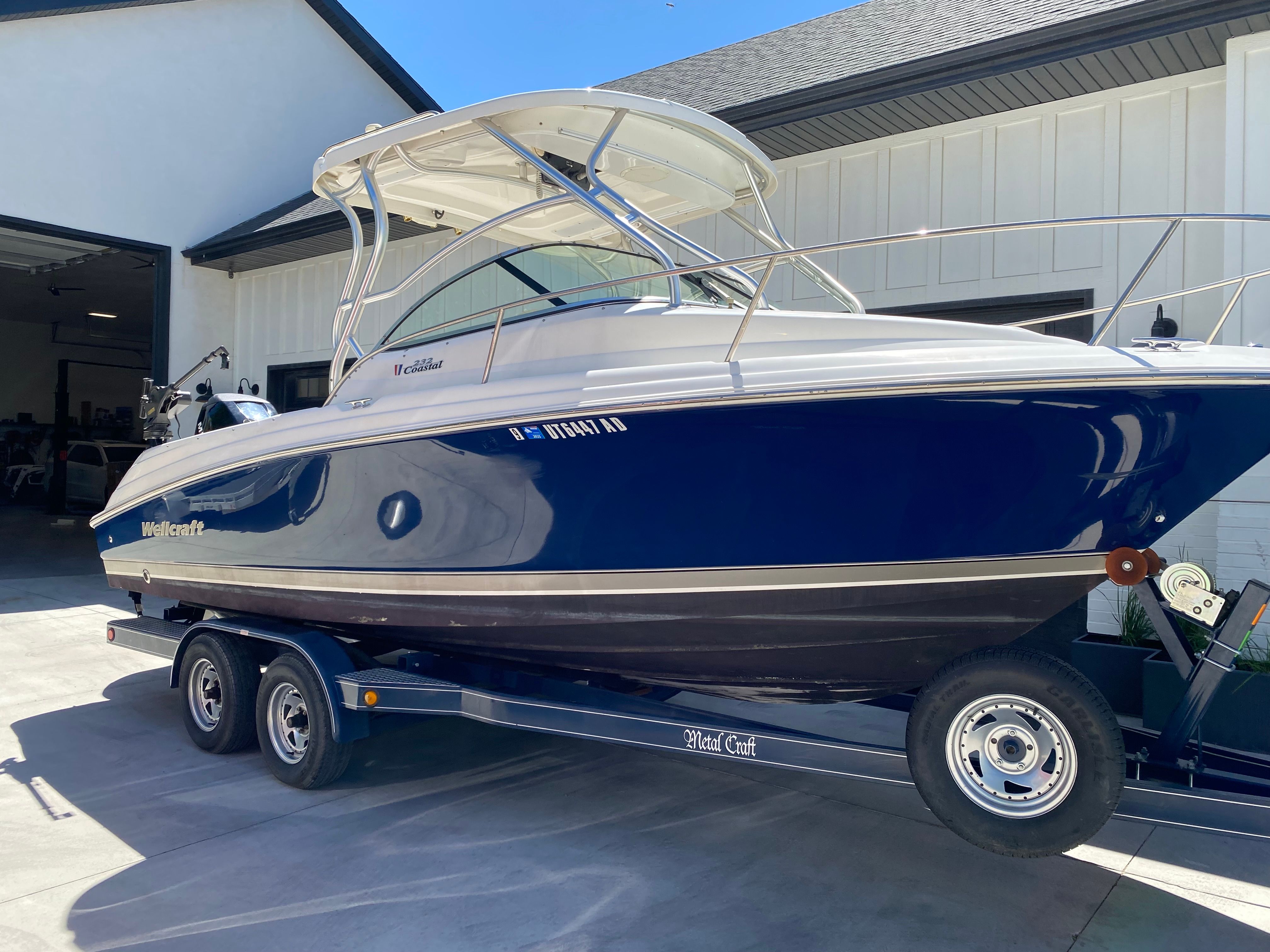 2006 Wellcraft 232 Coastal