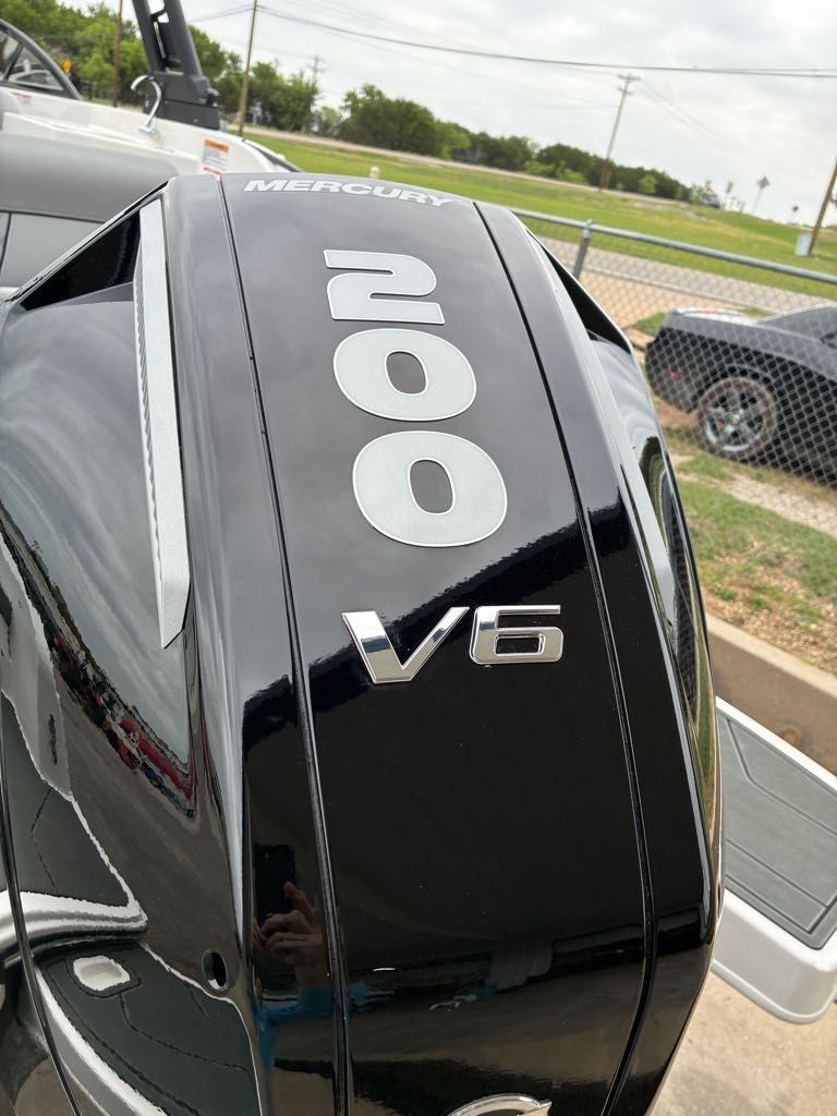 2026 Bayliner D22 - 10