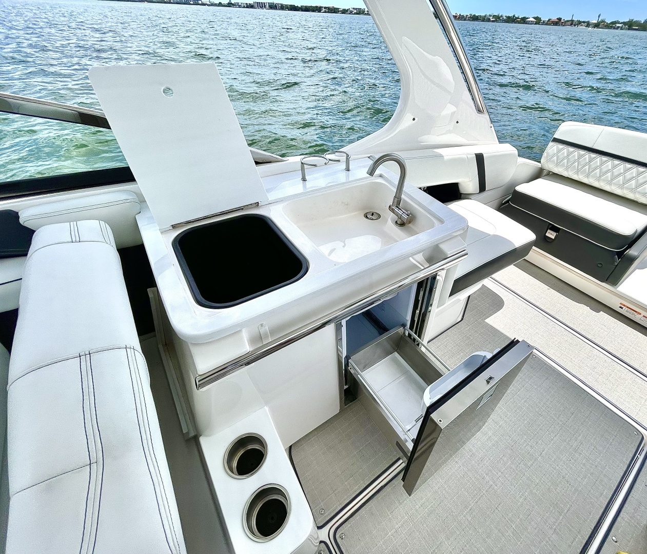 2023 Regal 29 OBX - Image 19