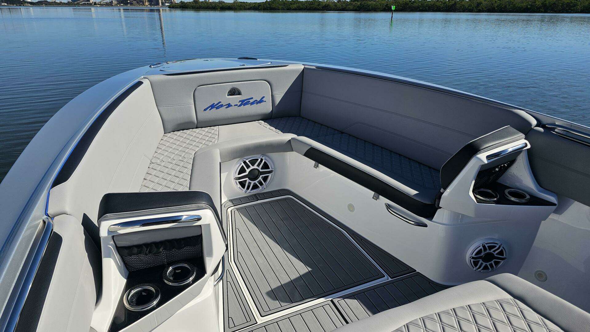 2024 Nor-Tech 390 Sport Center Console - Image 38