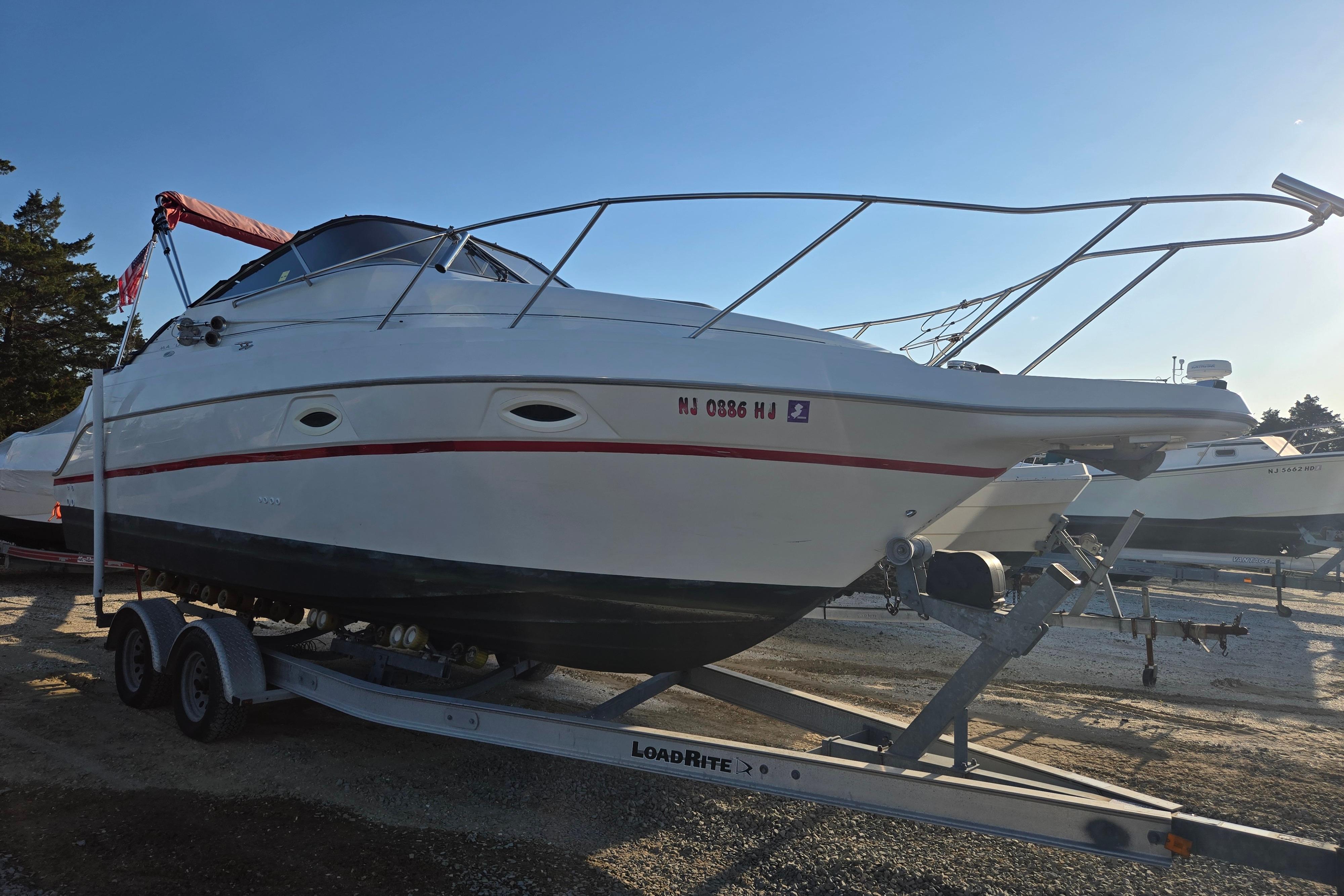 2001 Maxum 2400 SCR