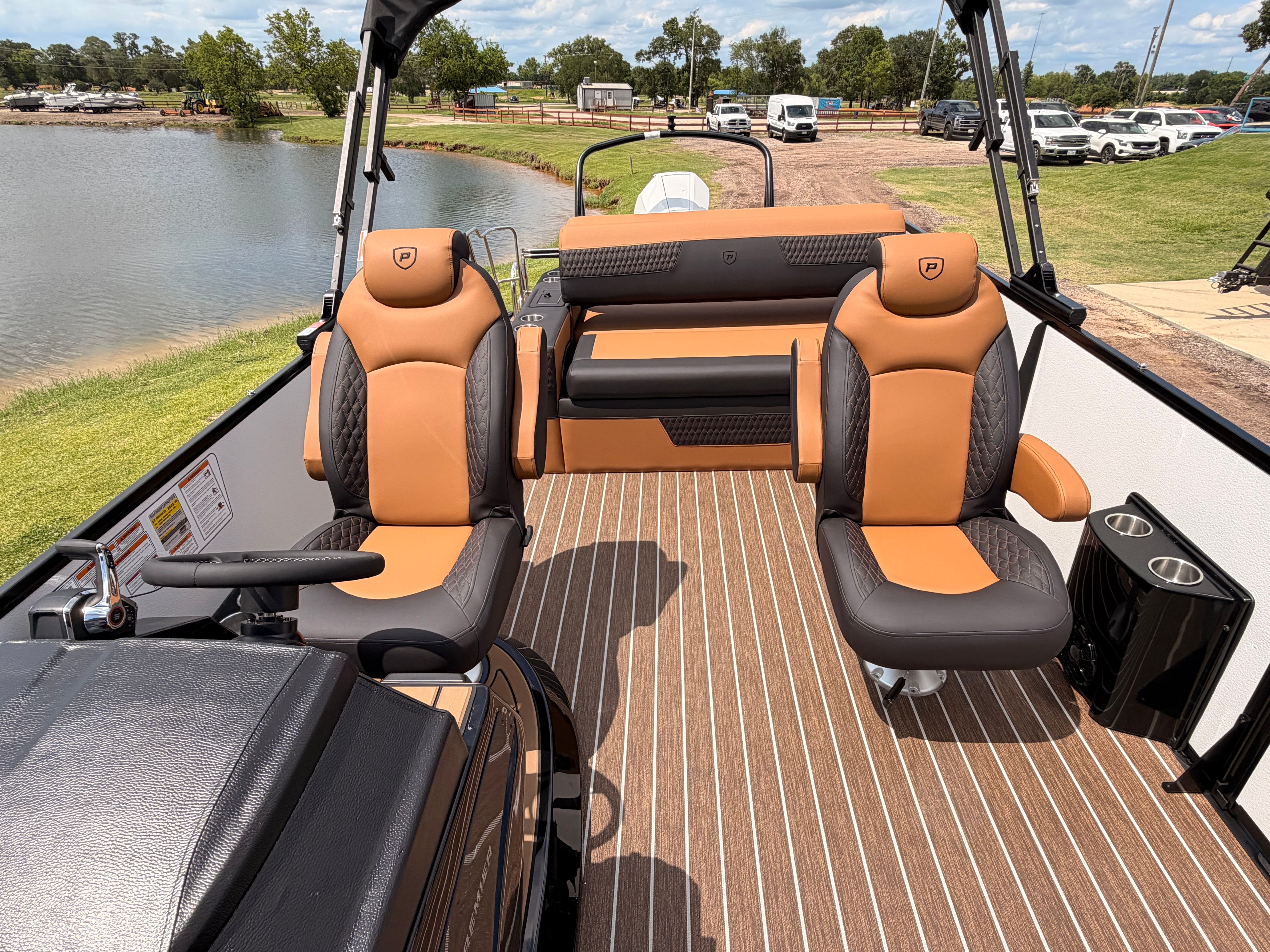 2026 PREMIER 250 SOLARIS RL CL - Image 12