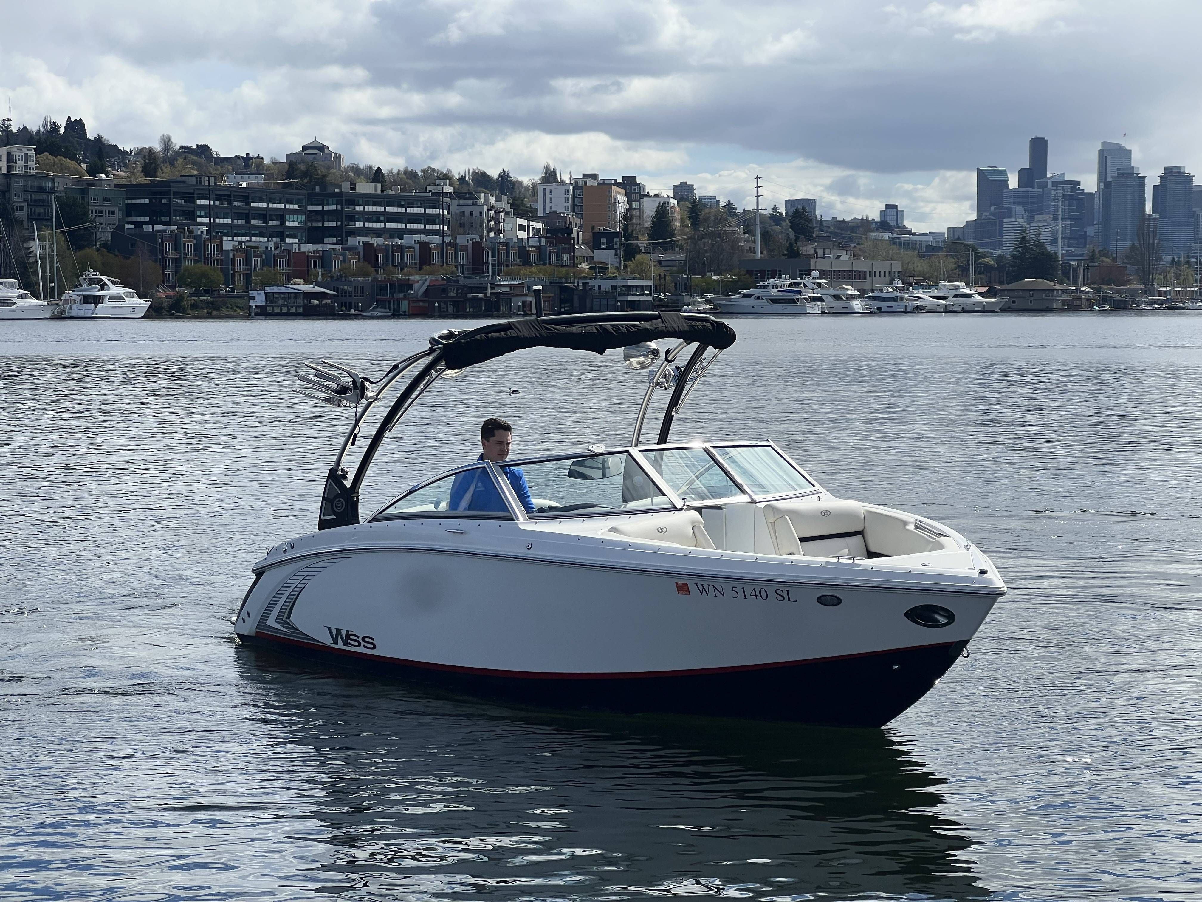 2016 Cobalt R3 WSS Surf - 9