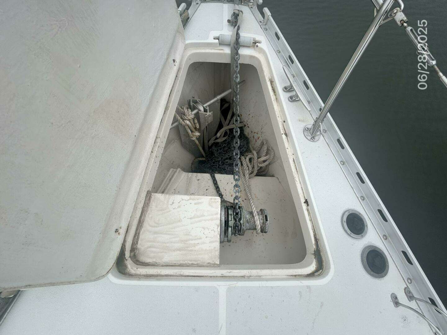 1995 Freedom 40/40 - Image 9