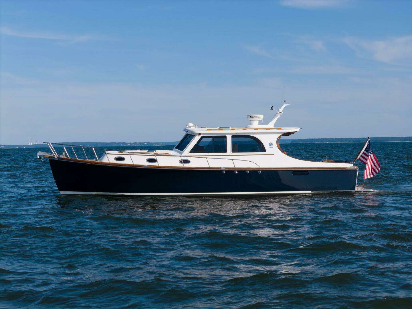 2007 Gorbon 40 - Image 2