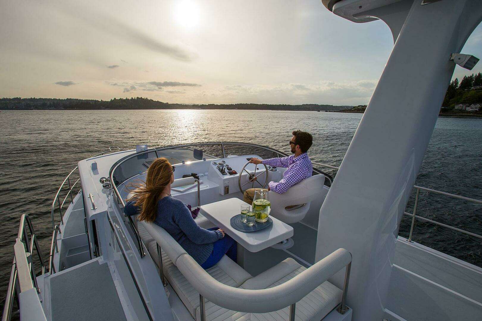 2026 Helmsman Trawlers 38E Pilothouse - Image 16