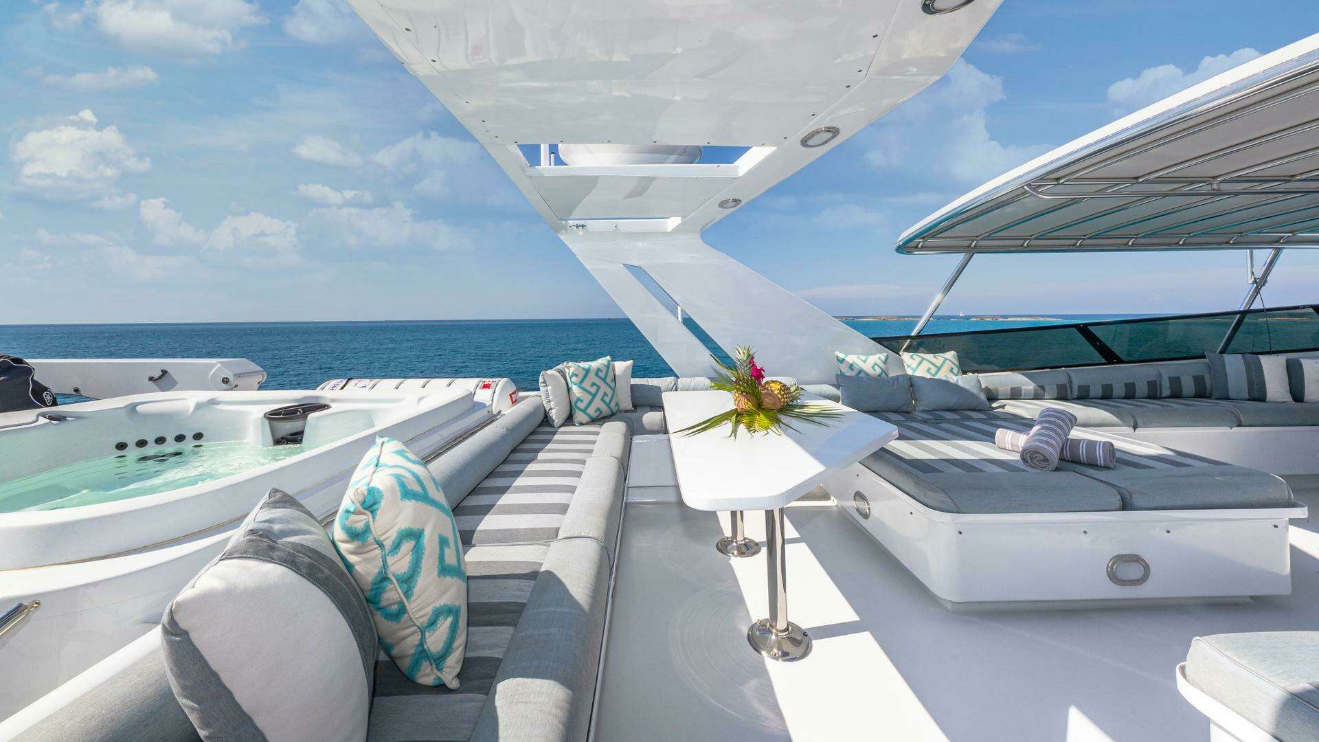 1997 Broward Raised Pilothouse - Image 21
