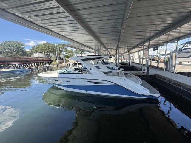 2026 Sea Ray SLX 310 - 18