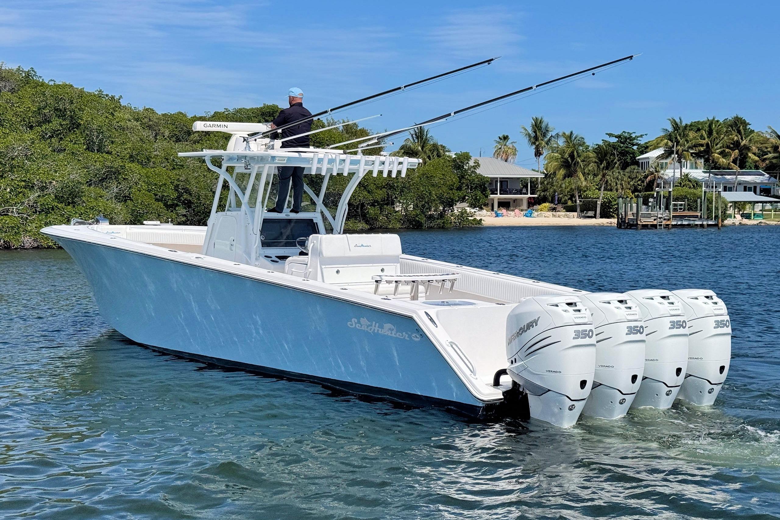 2017 SeaHunter 39