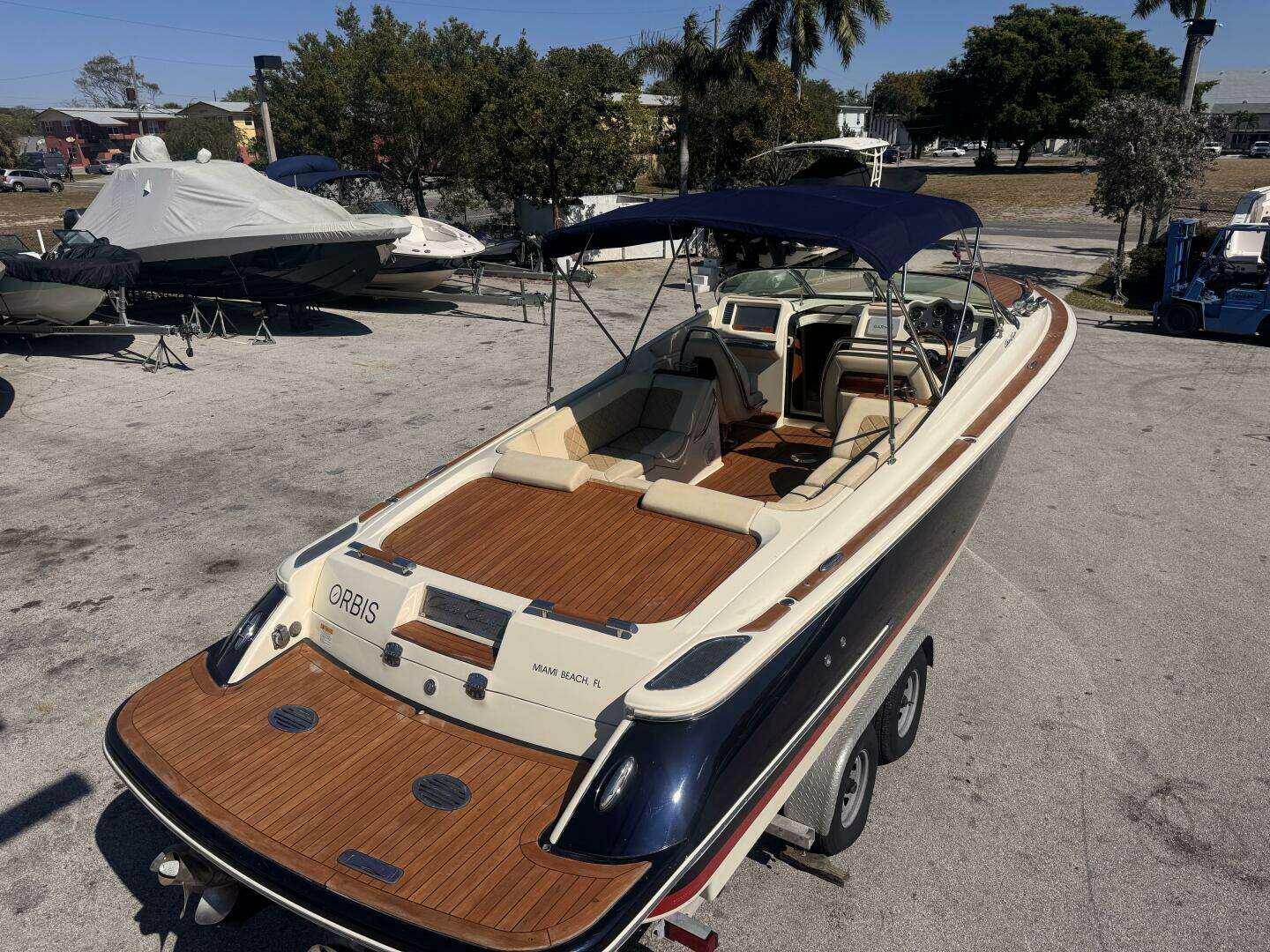 2019 Chris-Craft — - Image 3