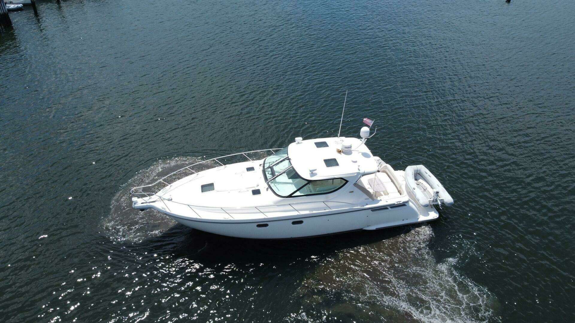 2006 Tiara Yachts 43 Sovran - Image 4