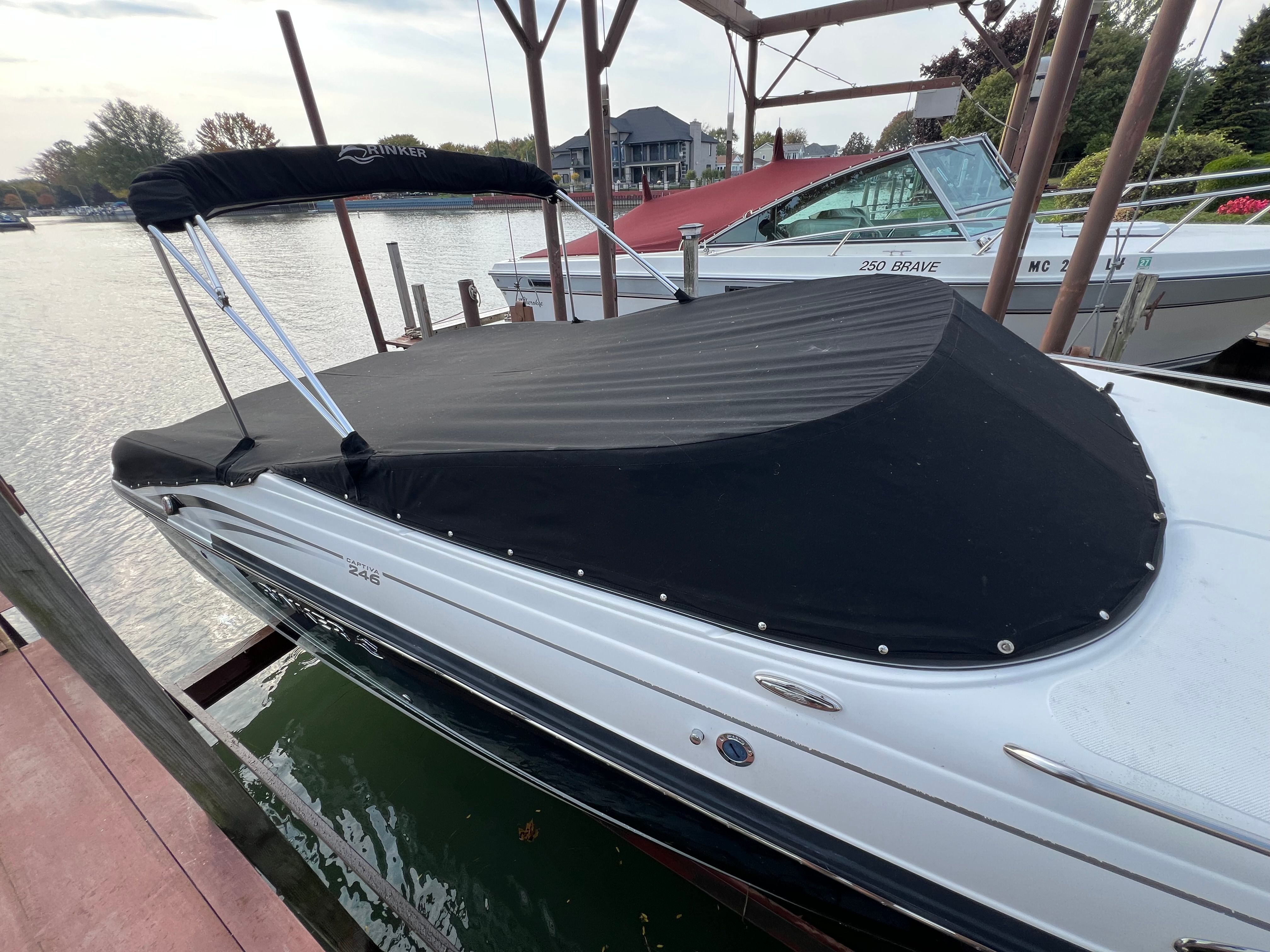 2013 Rinker 246 Captiva Cuddy - 5