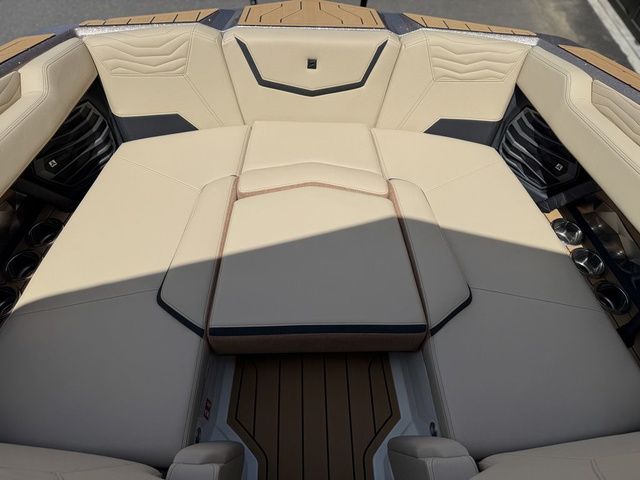 2026 Nautique Super Air Nautique G23 - 14