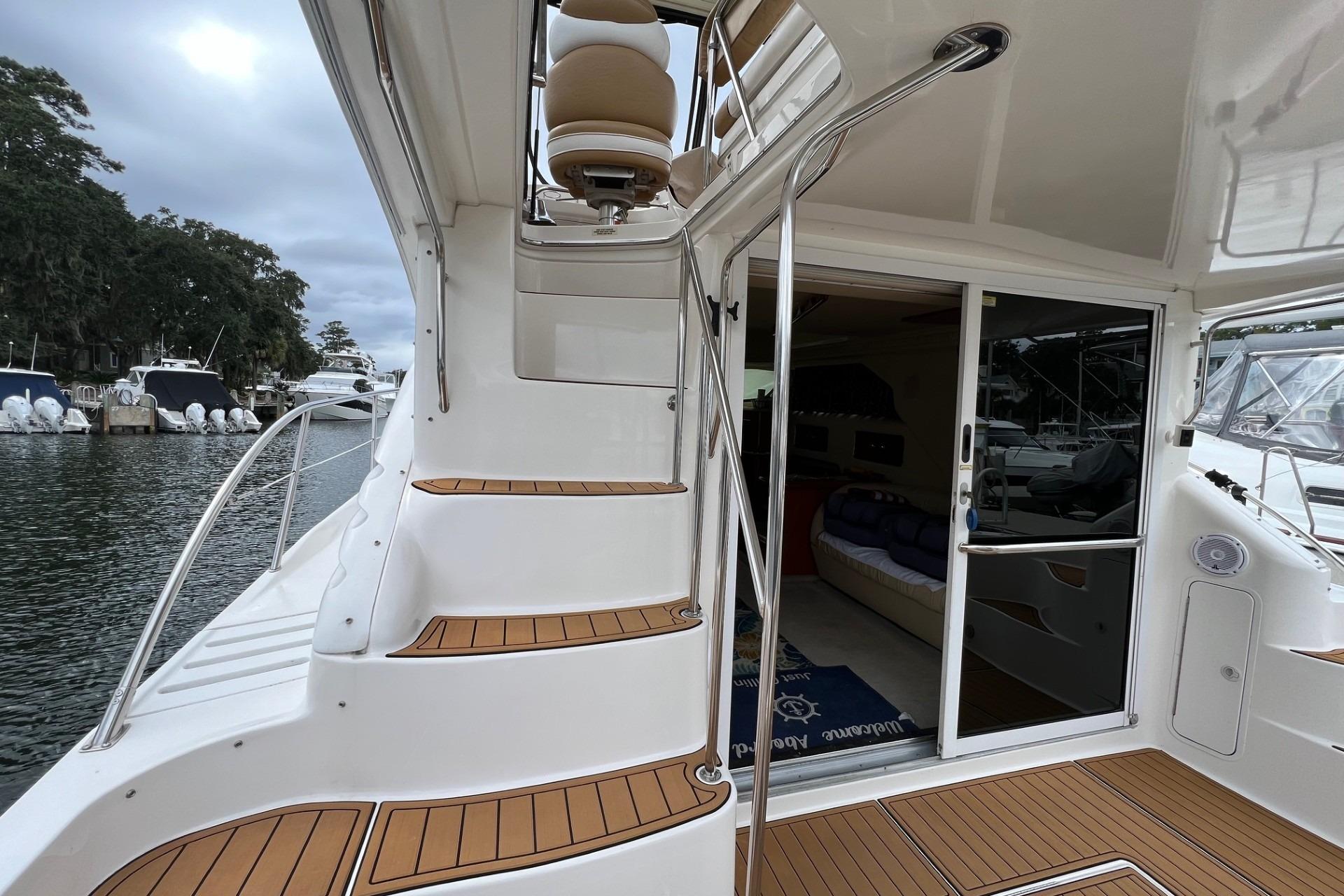 2000 Sea Ray 400 Sedan Bridge - 20