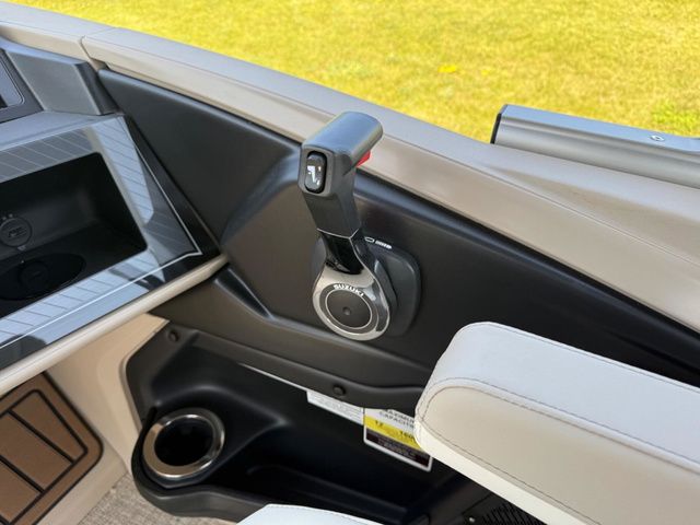 2025 Tahoe 2385 CASCADE CRUISE REAR BENCH - 21