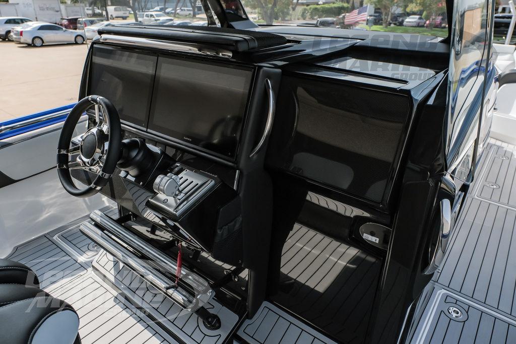 2026 Nor-Tech 450 Sport Center Console - 11