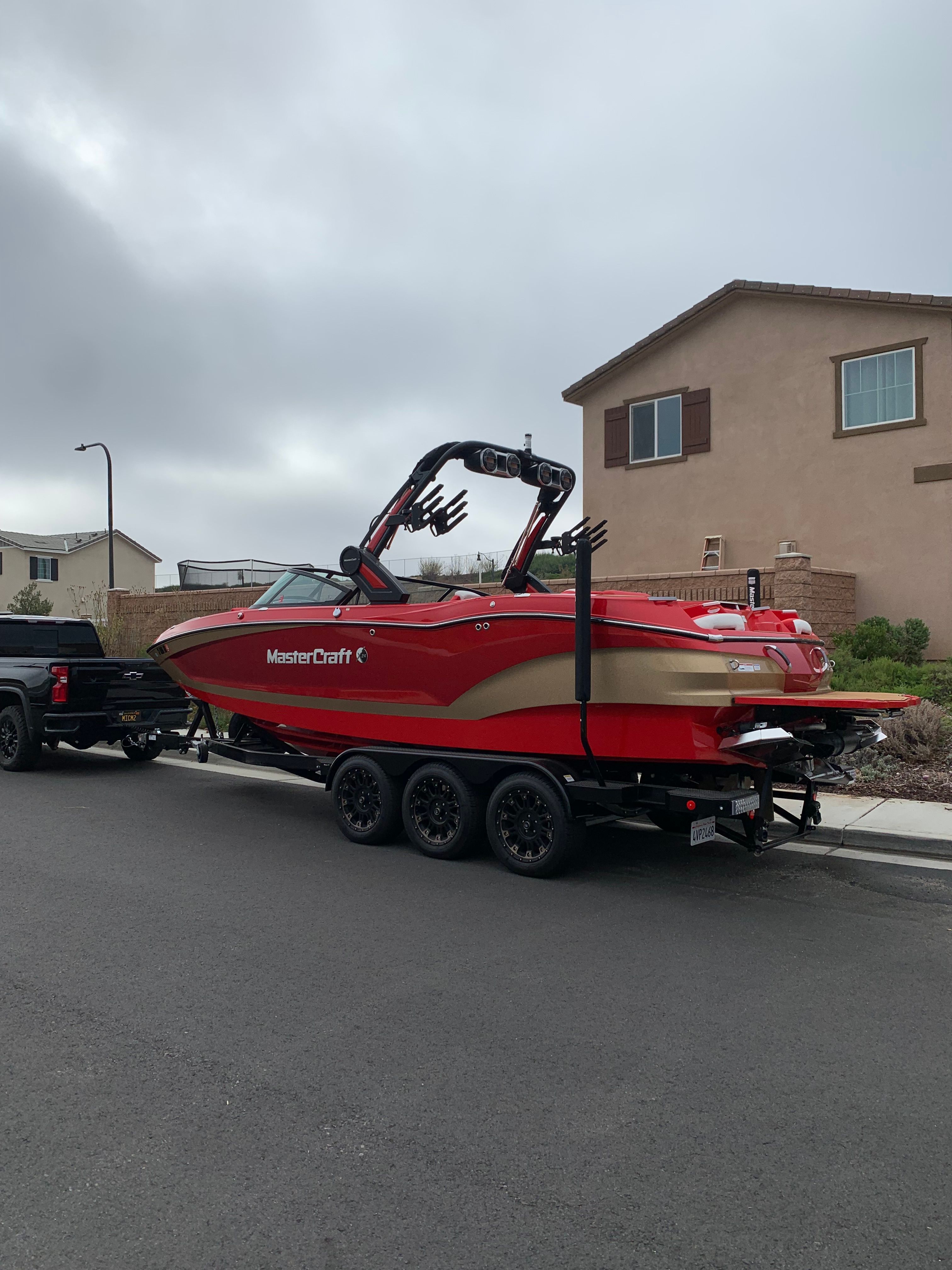 2022 MasterCraft X24 - 2