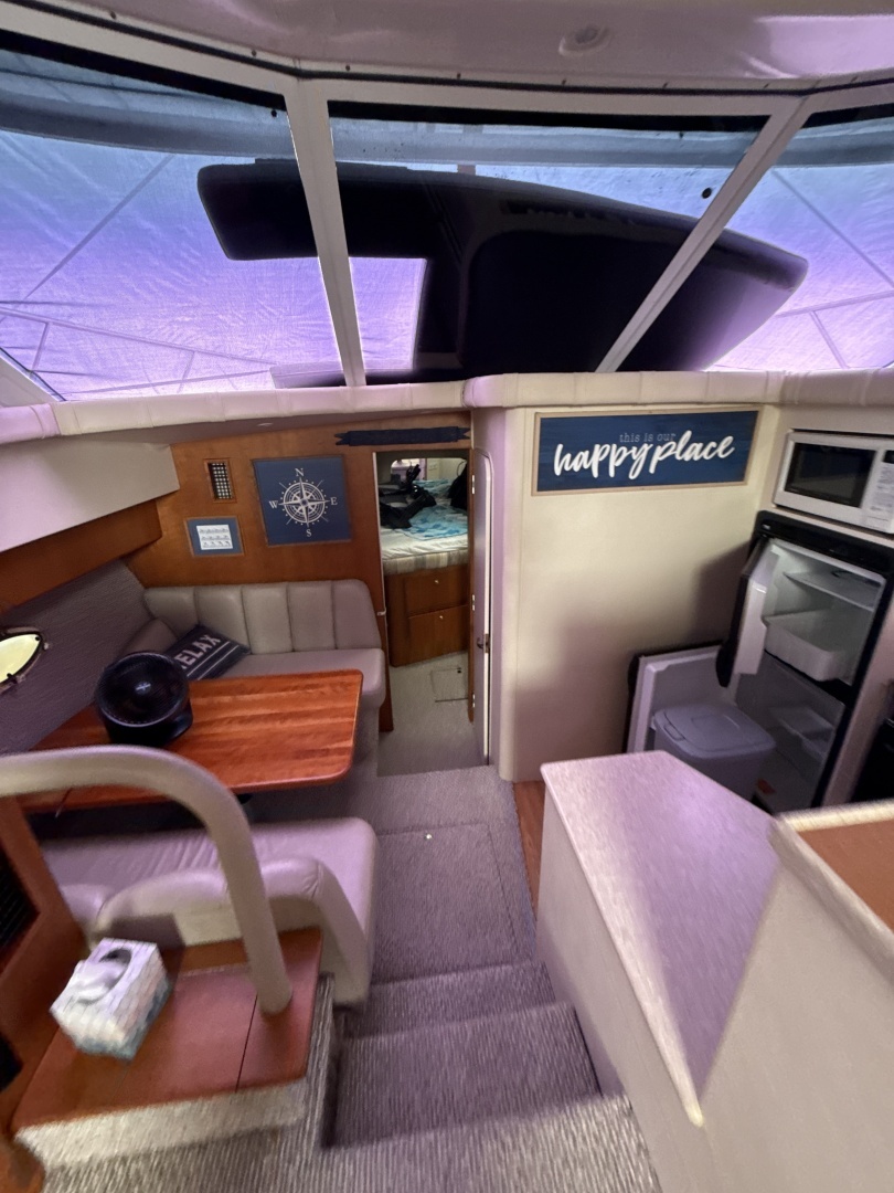 1999 Silverton 422 - Image 135