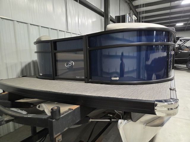 2026 BARLETTA BOATS Sanza 22 QC - 3