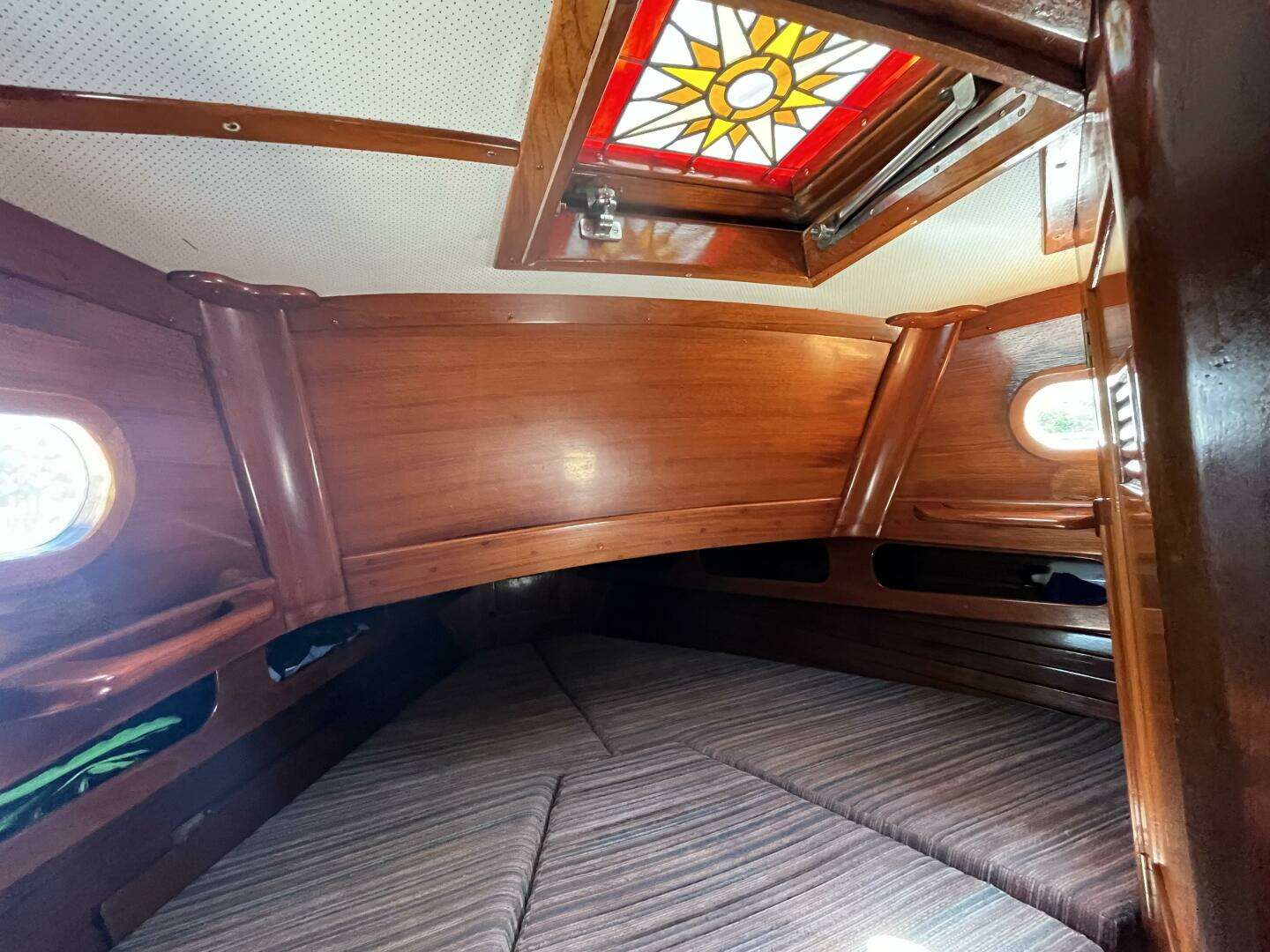 1978 Cheoy Lee Offshore 33 - Image 35