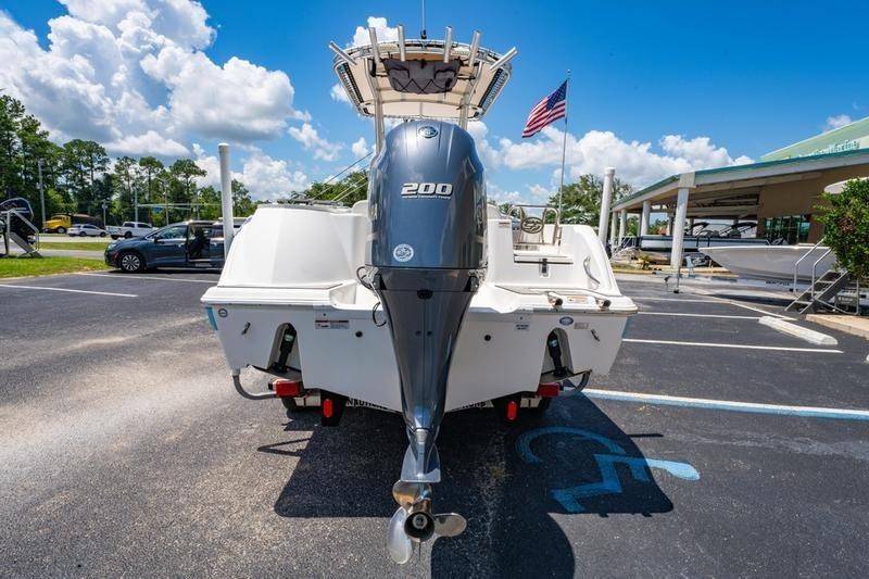 2021 Sea Fox 228 Commander