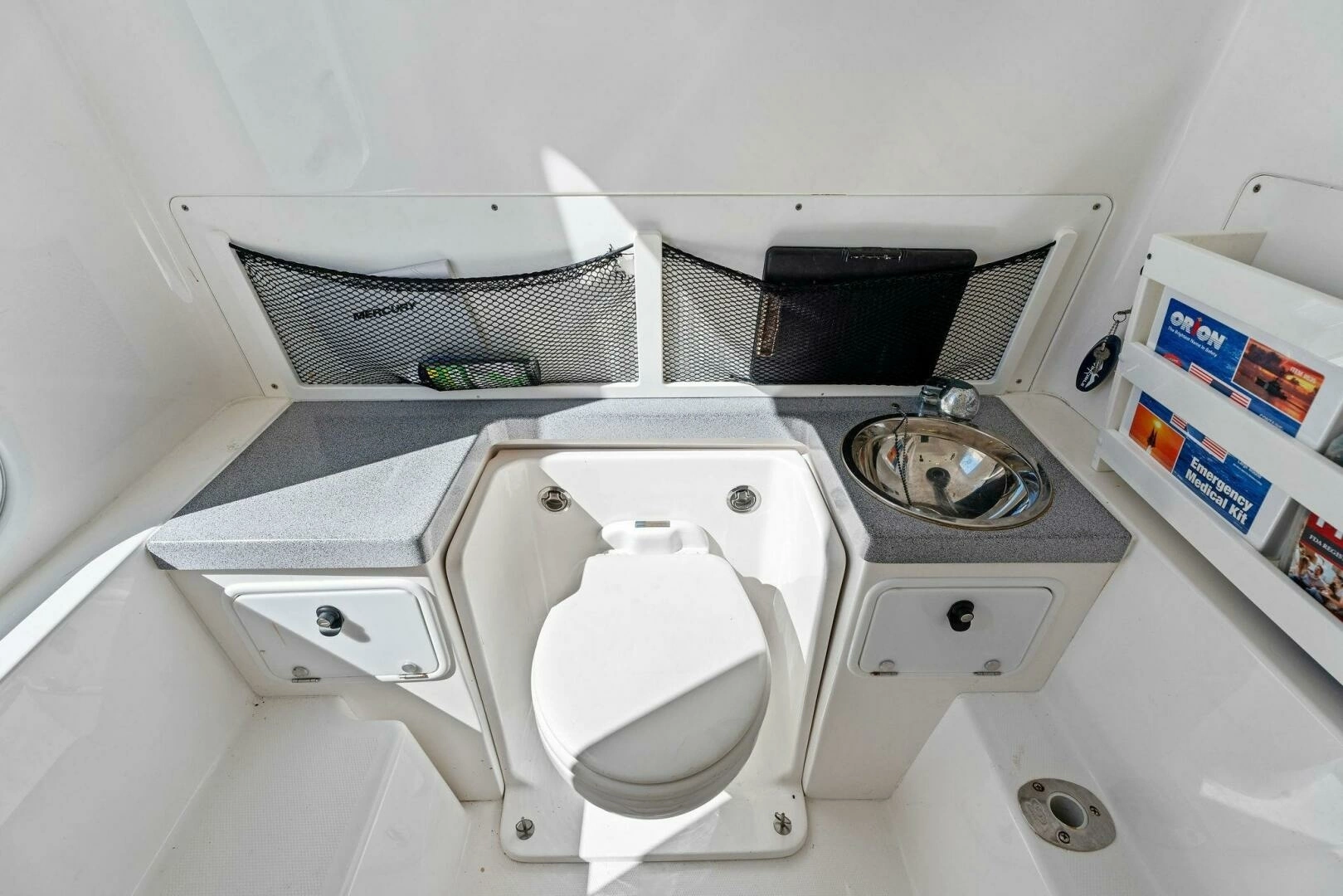2019 Invincible 42 Open Fisherman - Image 19