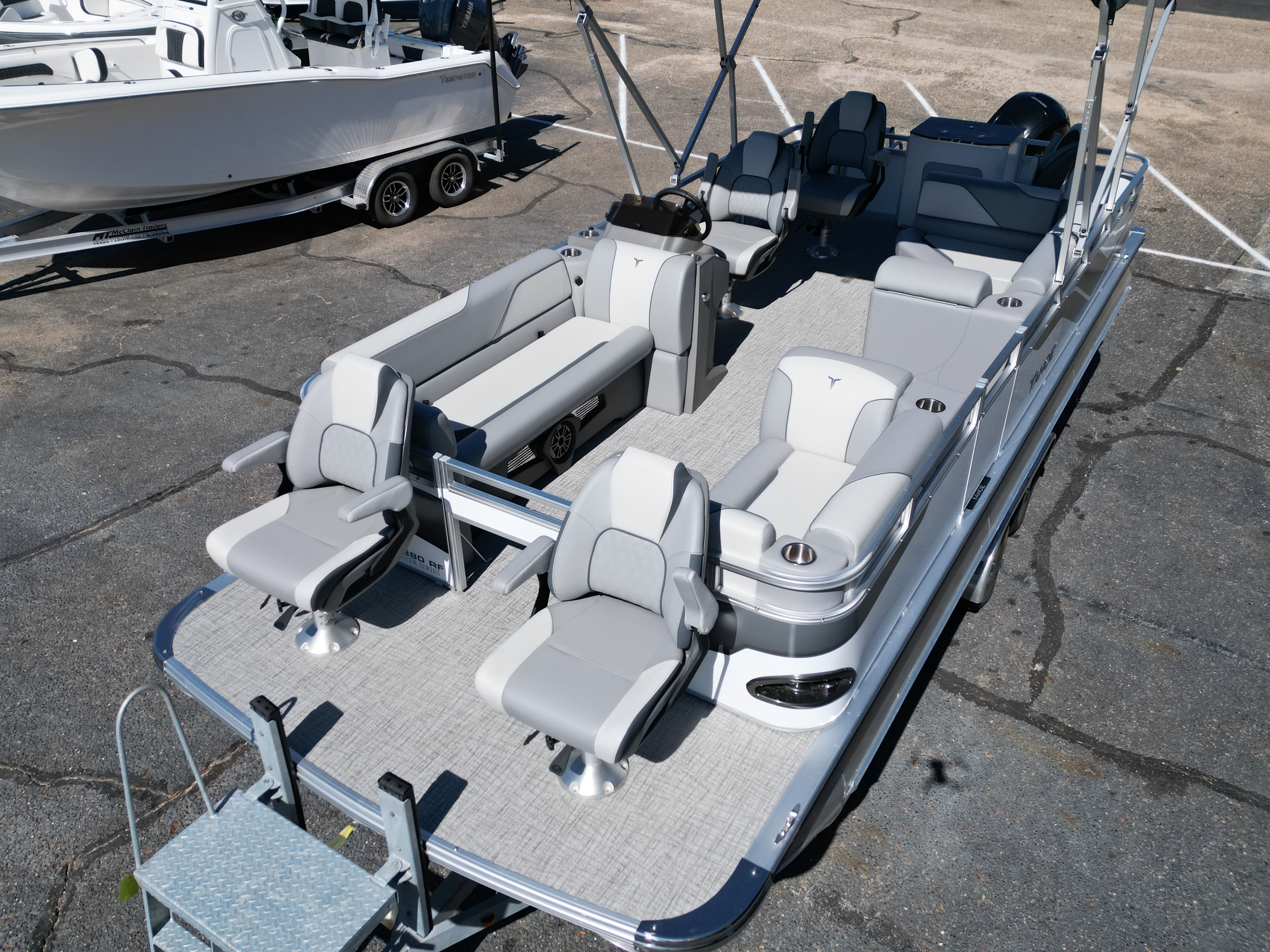 2025 Tahoe SPT FNC23T - 43