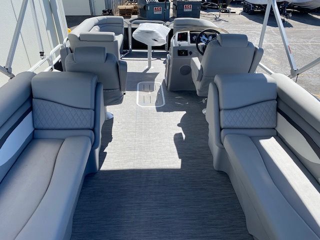 2023 Bennington 22SVSR - 6