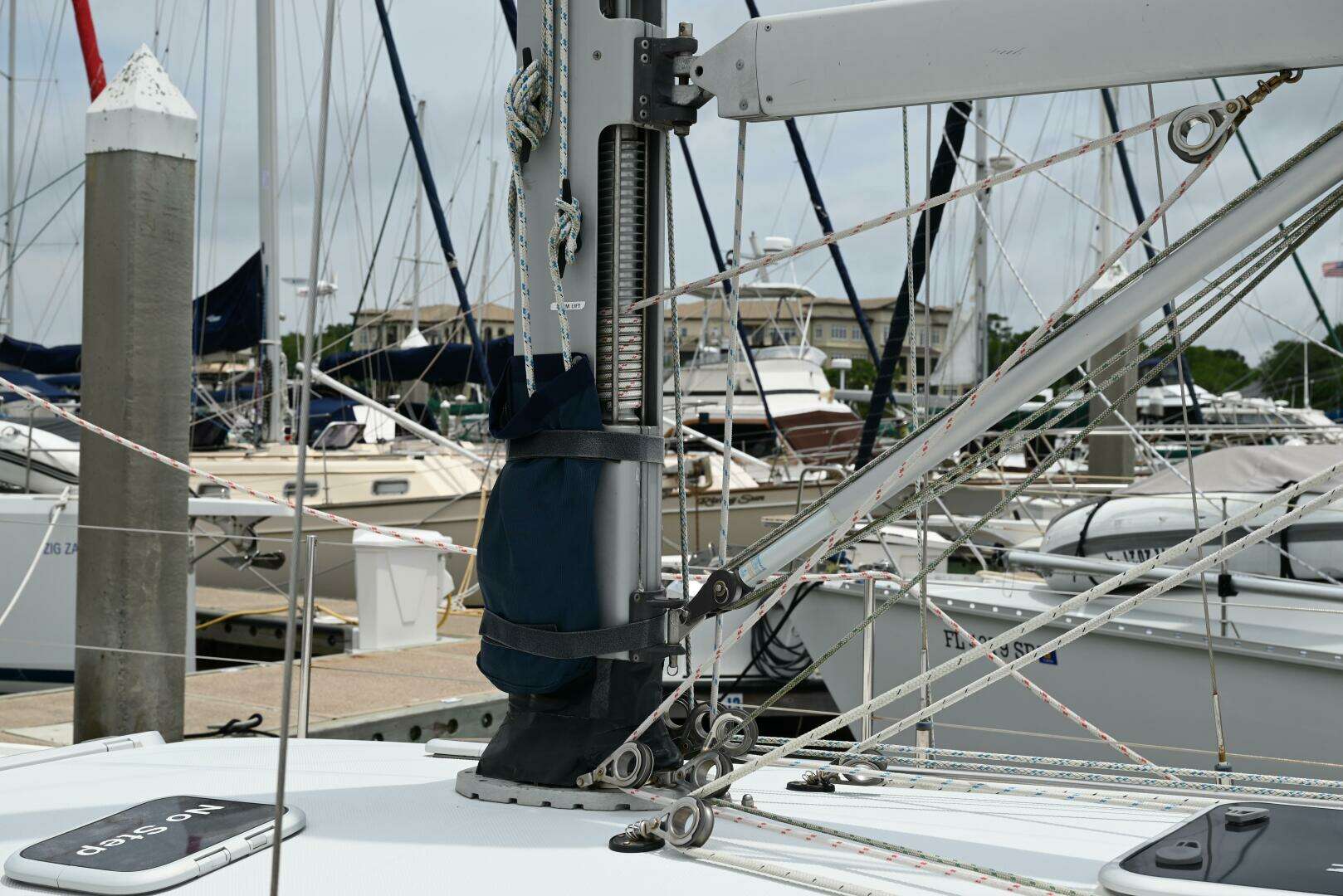 2002 Catalina 36 MKII - Image 11