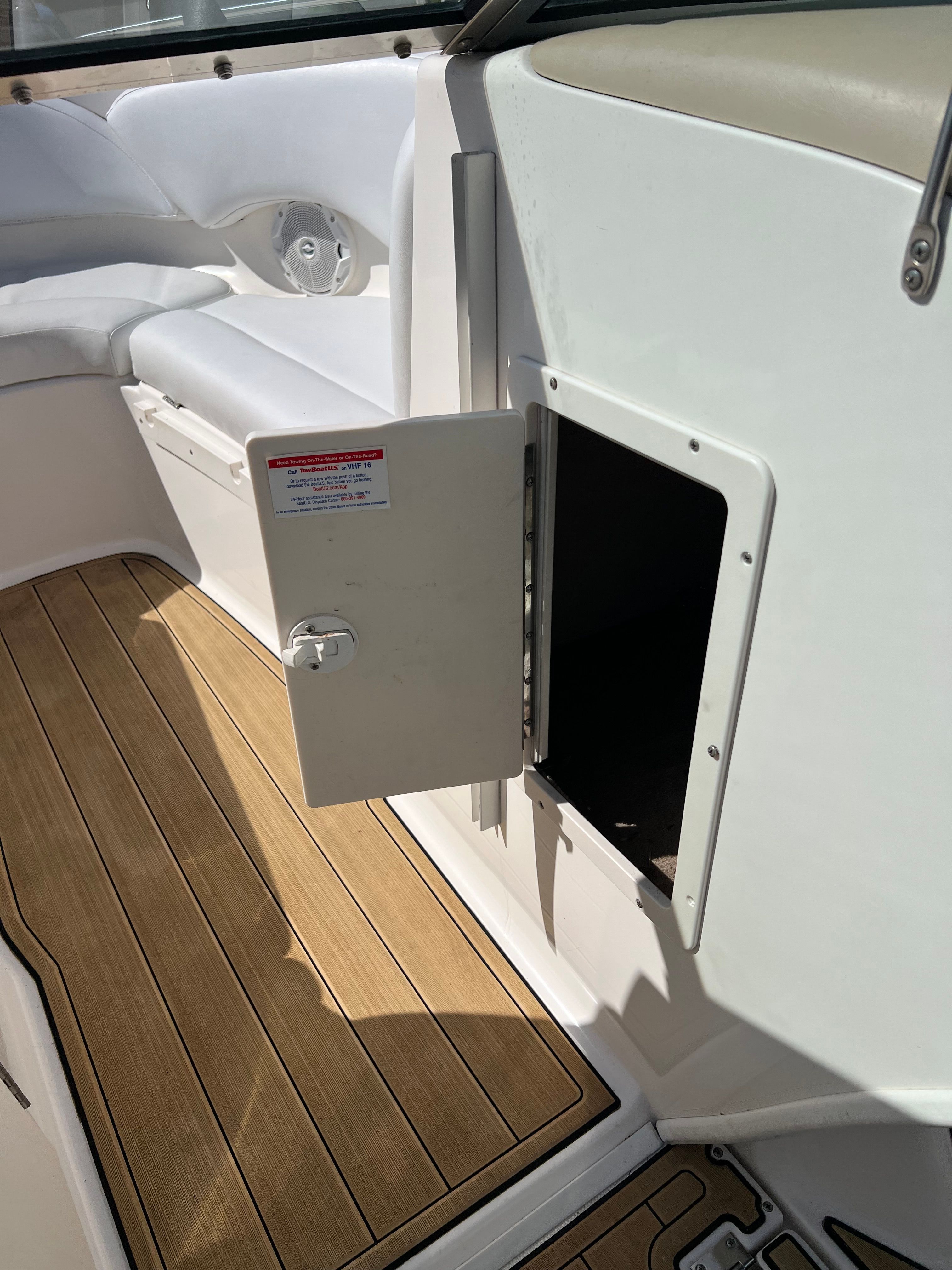 2001 Chaparral 216 SSi - 13